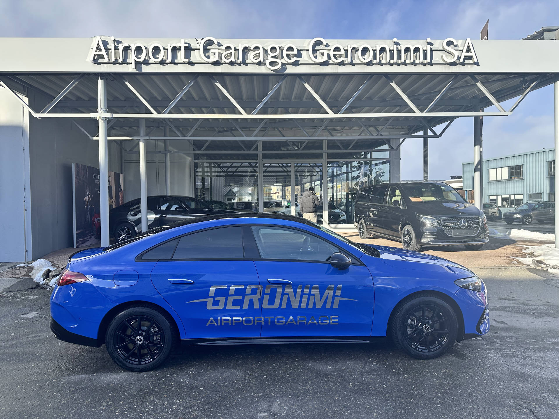 MERCEDES-BENZ CLA 350 AMG Line 4matic