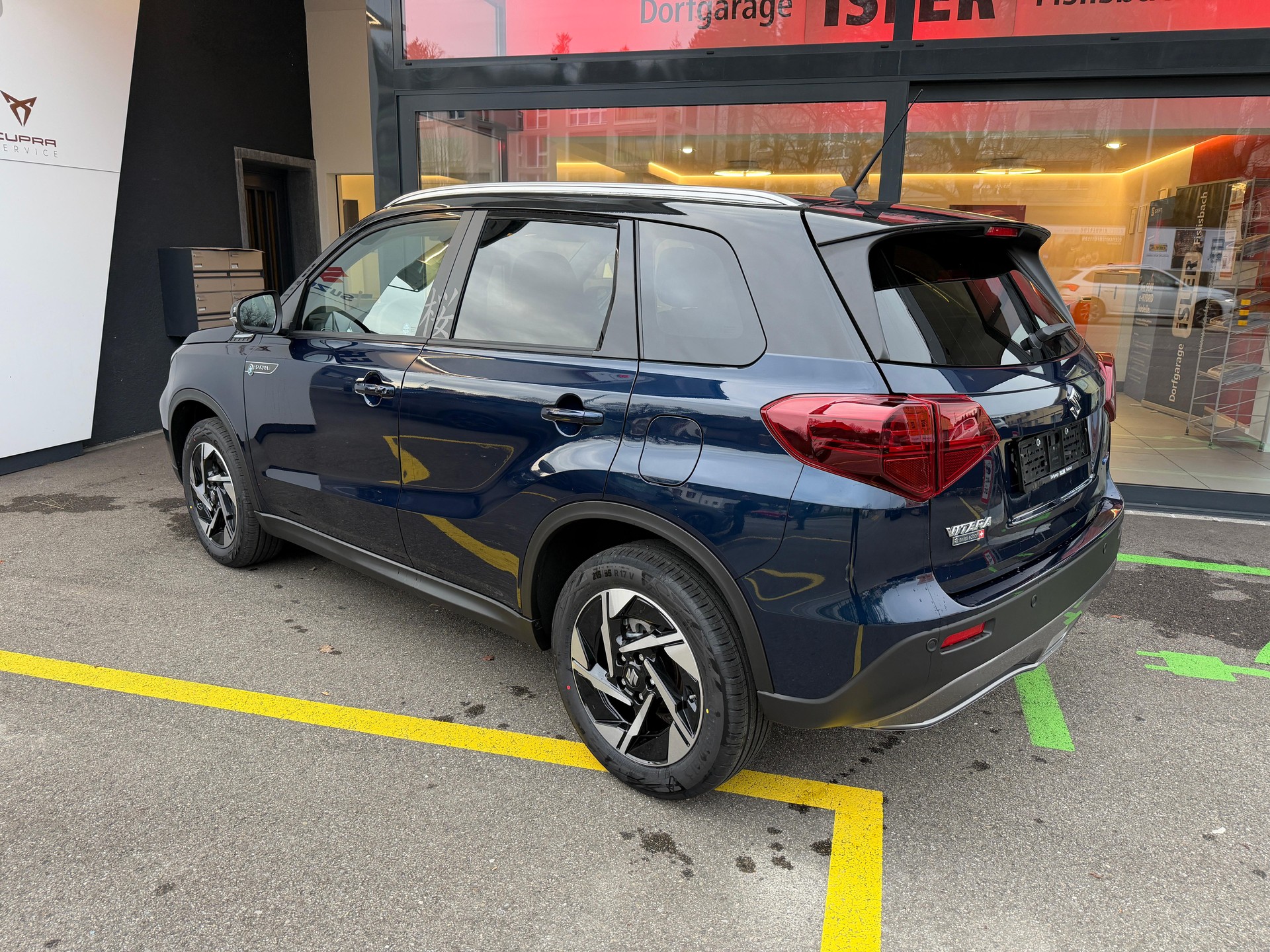 SUZUKI Vitara 1.4 T Sakura Top Hybrid 4x4 - 4