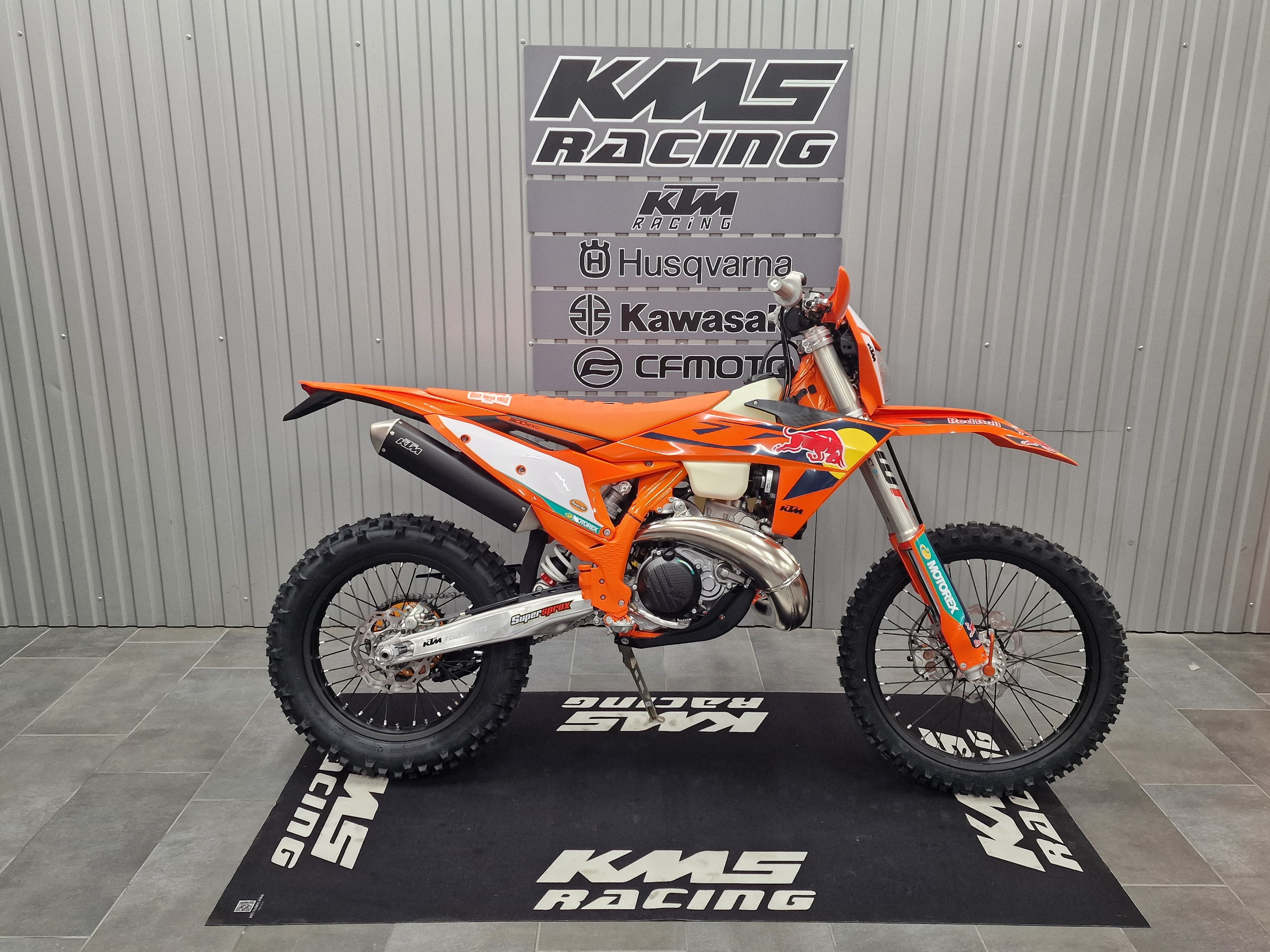 KTM 300