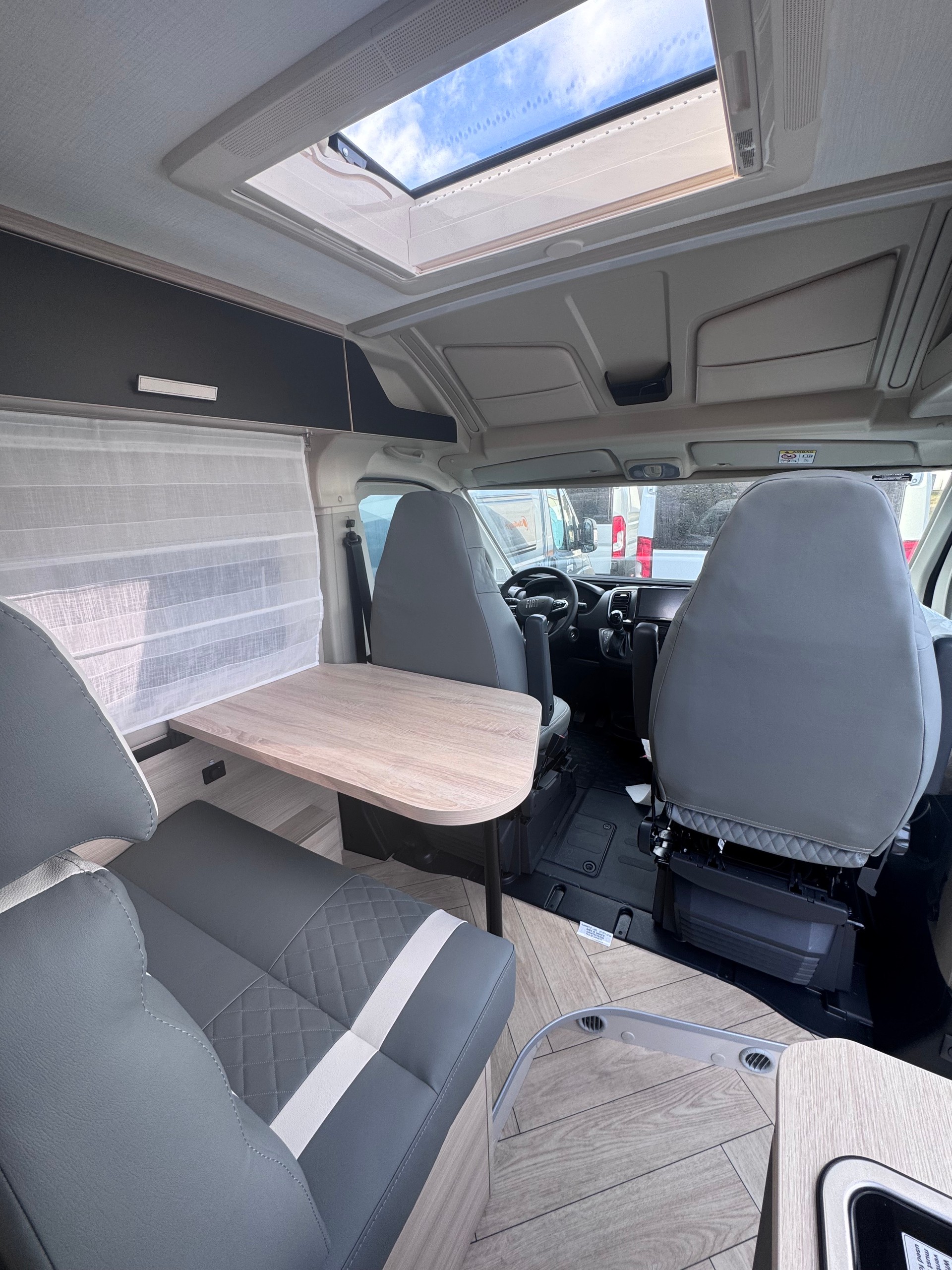 CHALLENGER Fiat V114M Sport Edition - 9