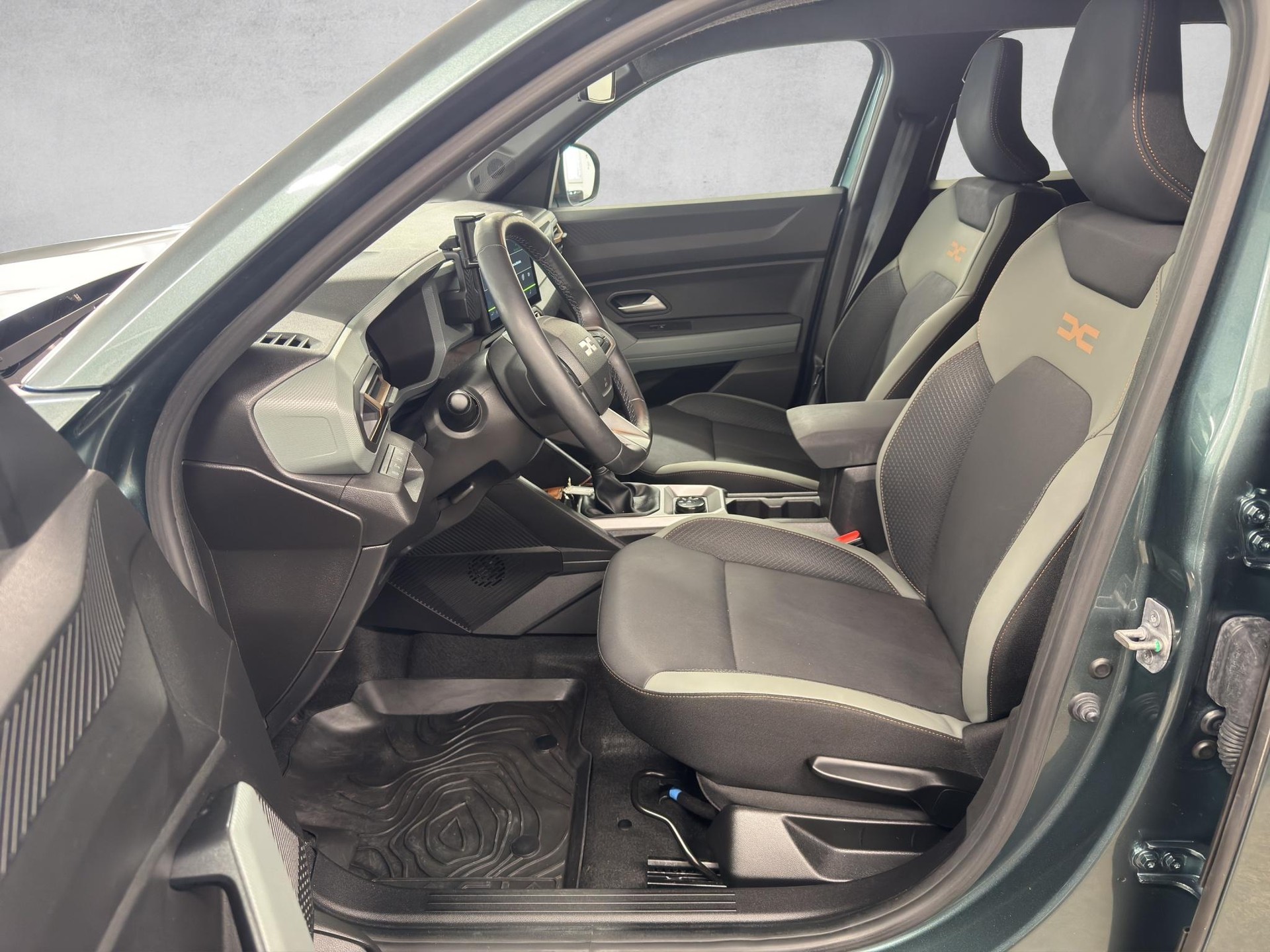 DACIA Duster 1.2 TCe Extreme 4WD - 13