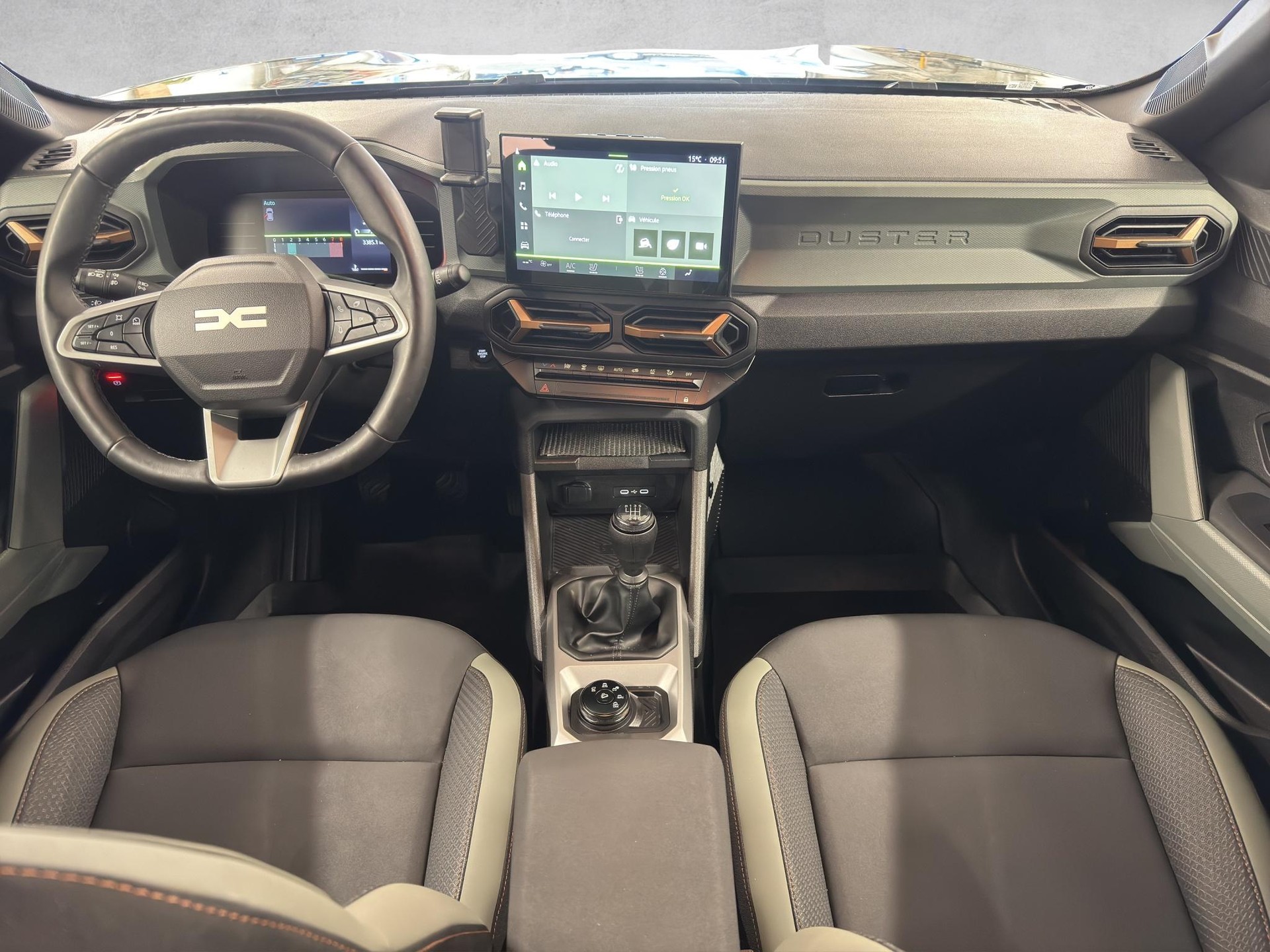 DACIA Duster 1.2 TCe Extreme 4WD - 11