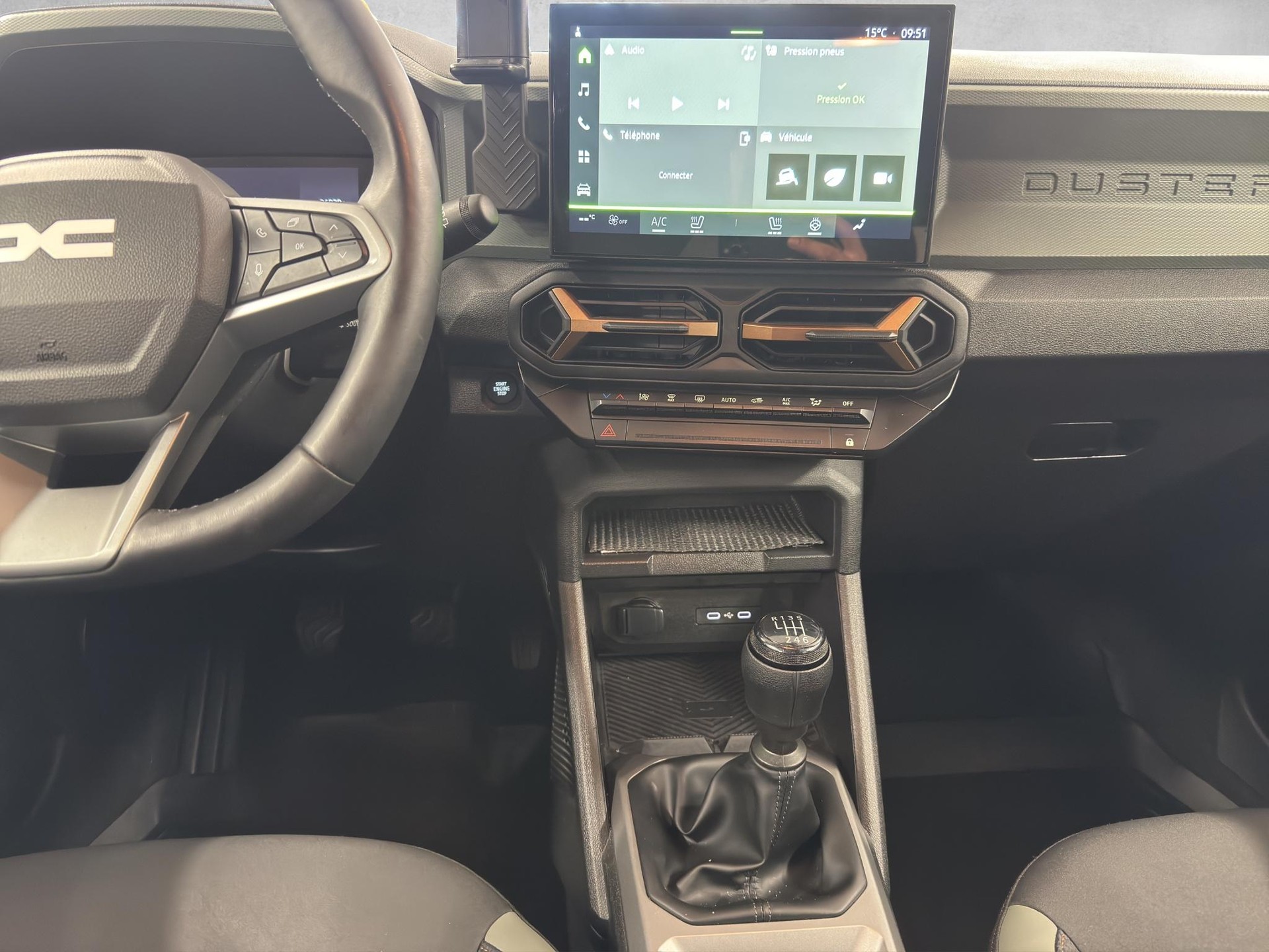 DACIA Duster 1.2 TCe Extreme 4WD - 12