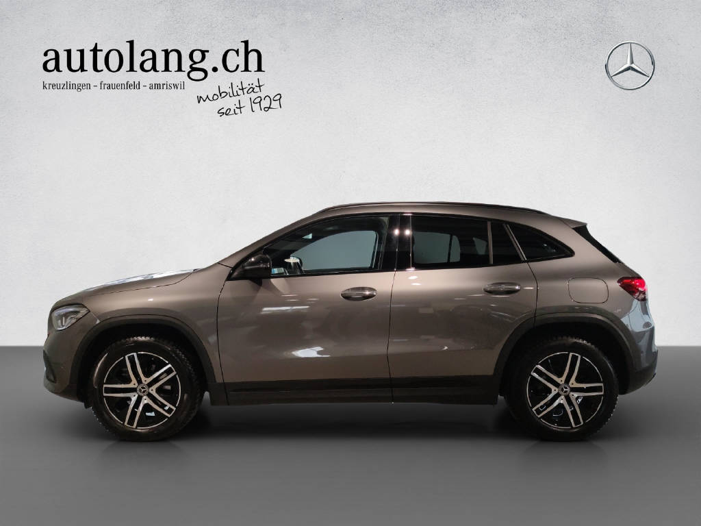 MERCEDES-BENZ GLA 200 Progressive - 2