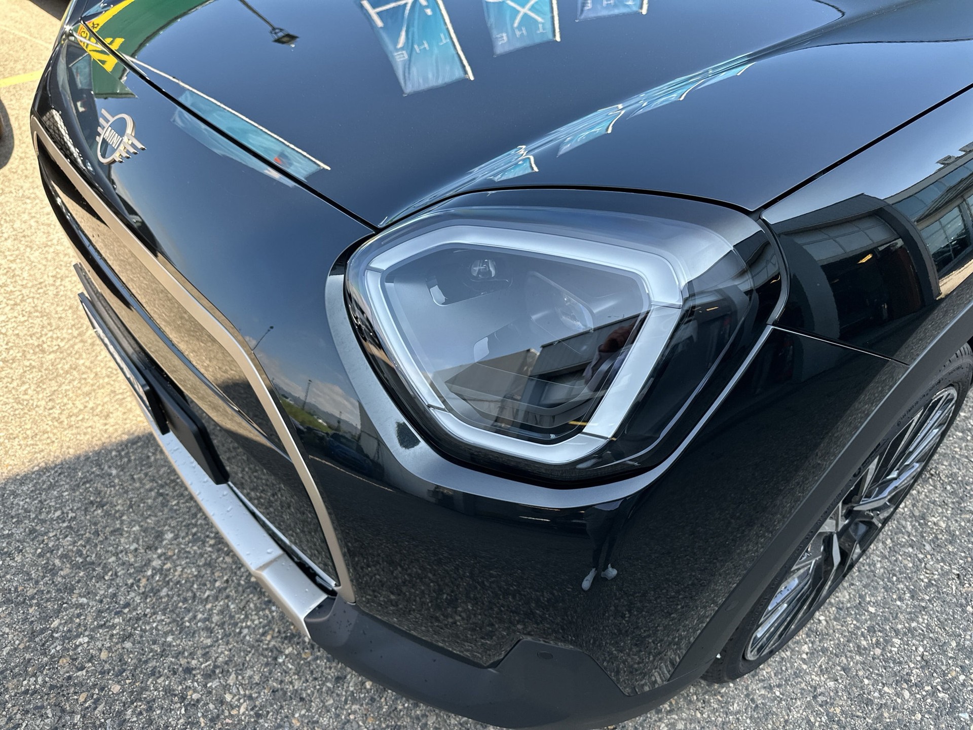 MINI Aceman E - 18