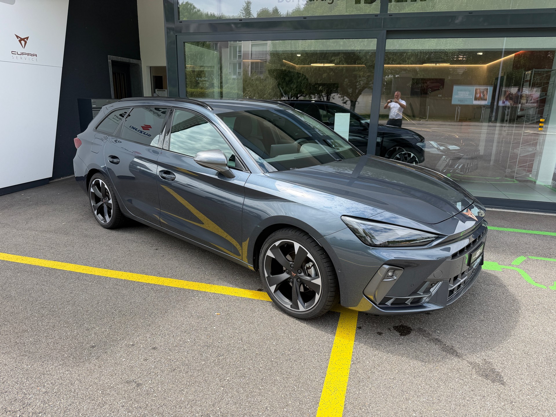 CUPRA LEON ST 1.5 eTSI DSG