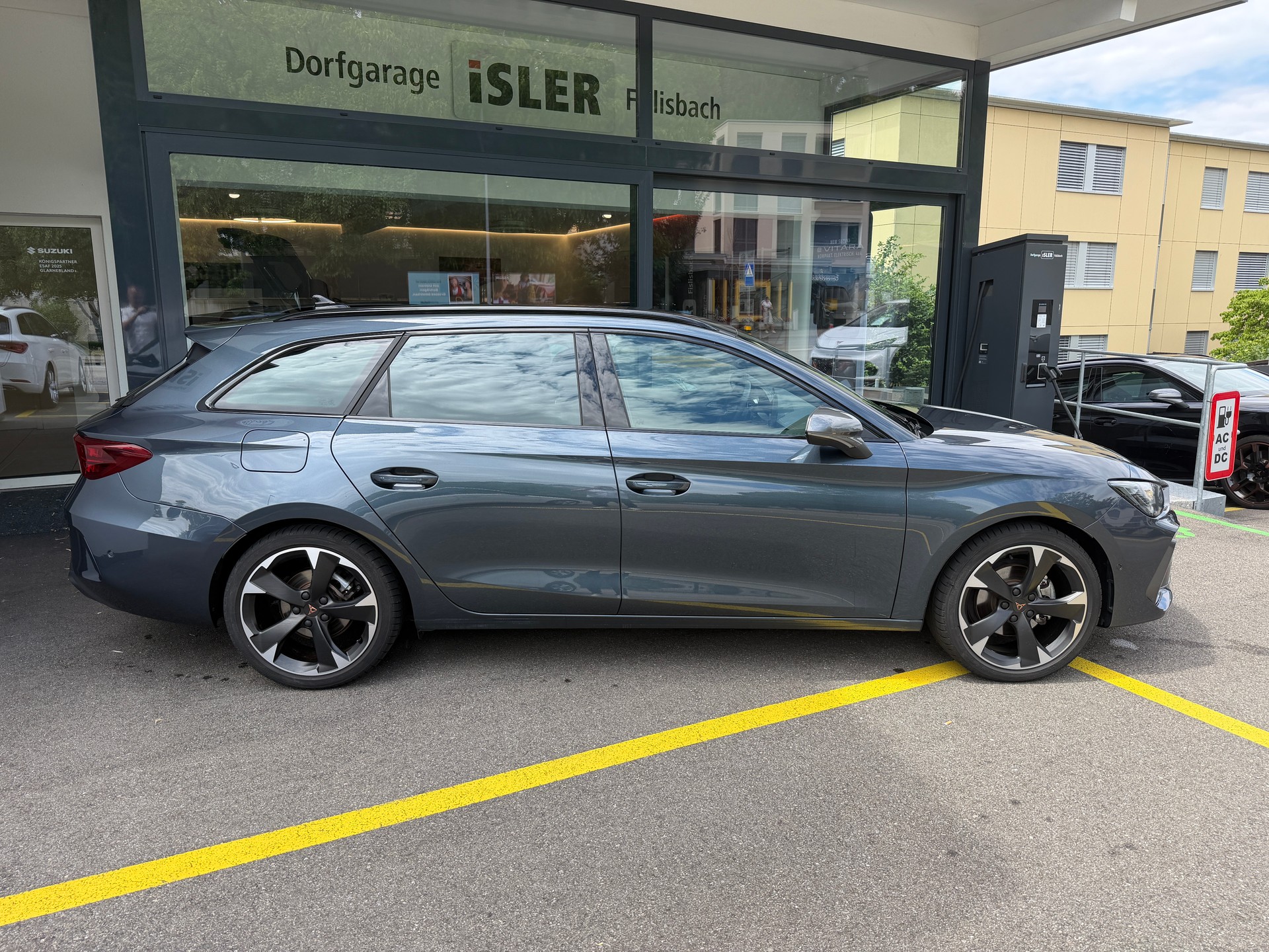 CUPRA LEON ST 1.5 eTSI DSG - 2