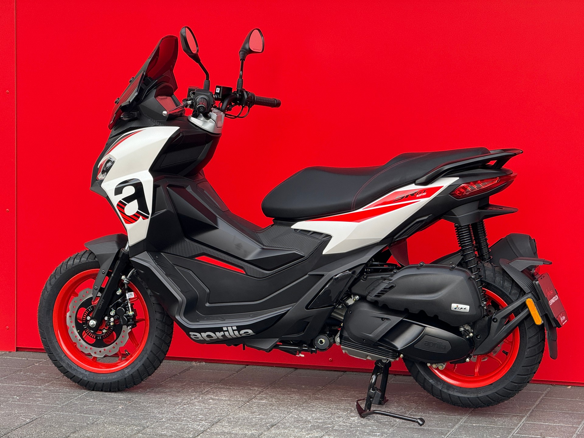 APRILIA SR 125 GT Sport ABS - 9