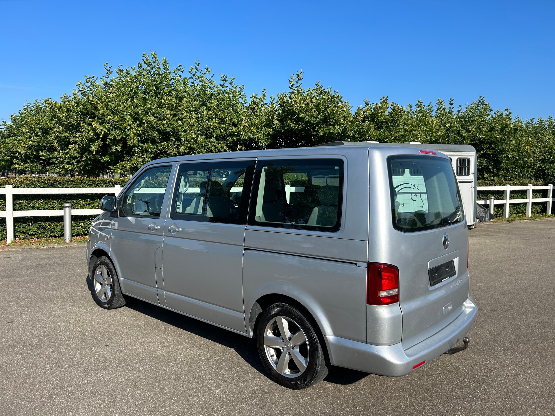 VW T5 Multivan 2.0 TDI CR Comfortline 4Motion - 3