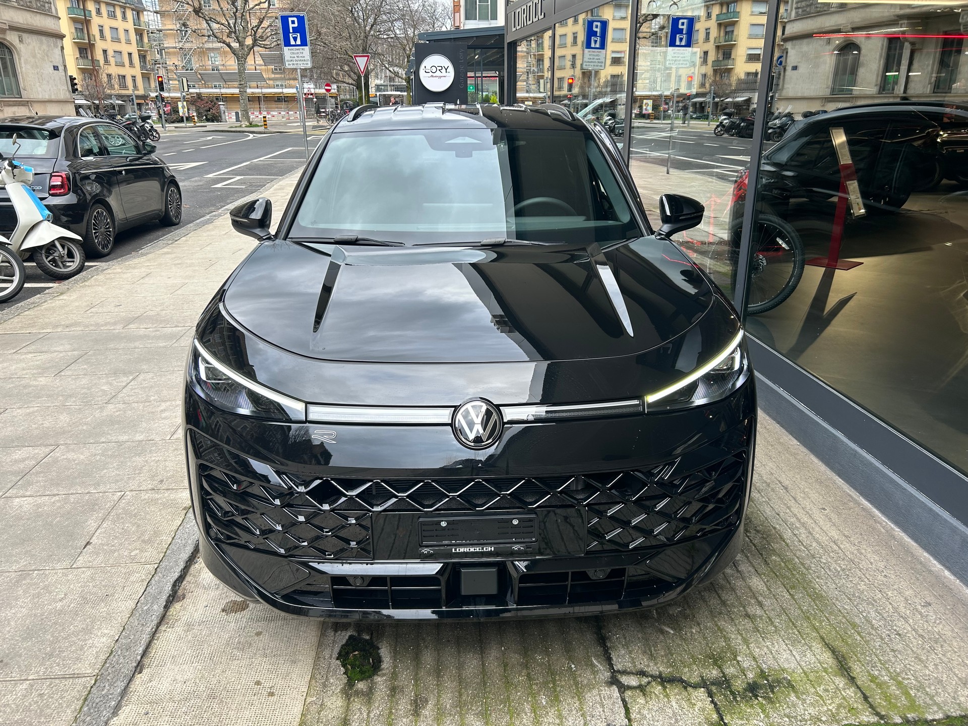 VW T-Roc 1.5 eTSI mHEV R-Line DSG - 2