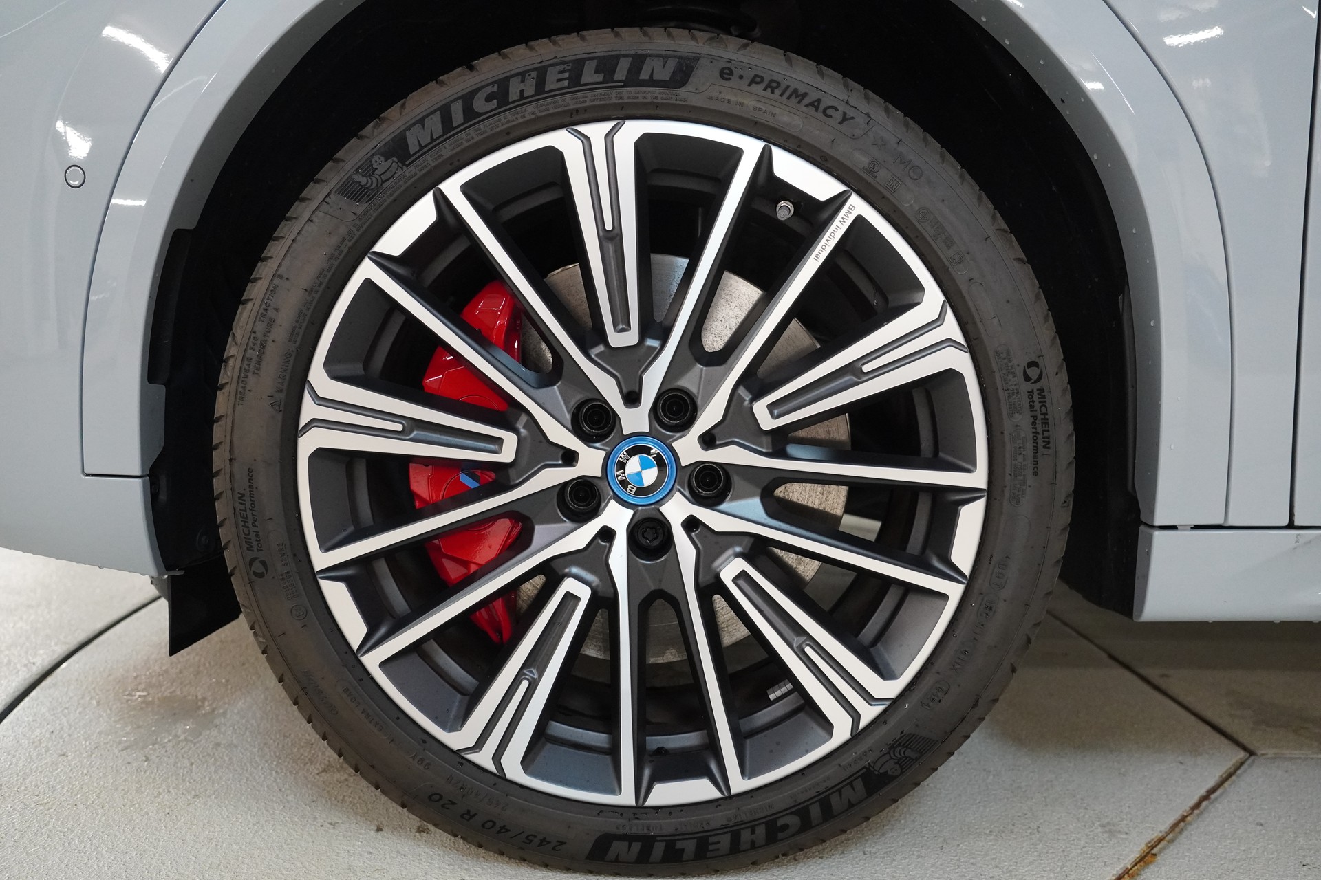 BMW iX2 xDrive 30 M Sport Pro - 10