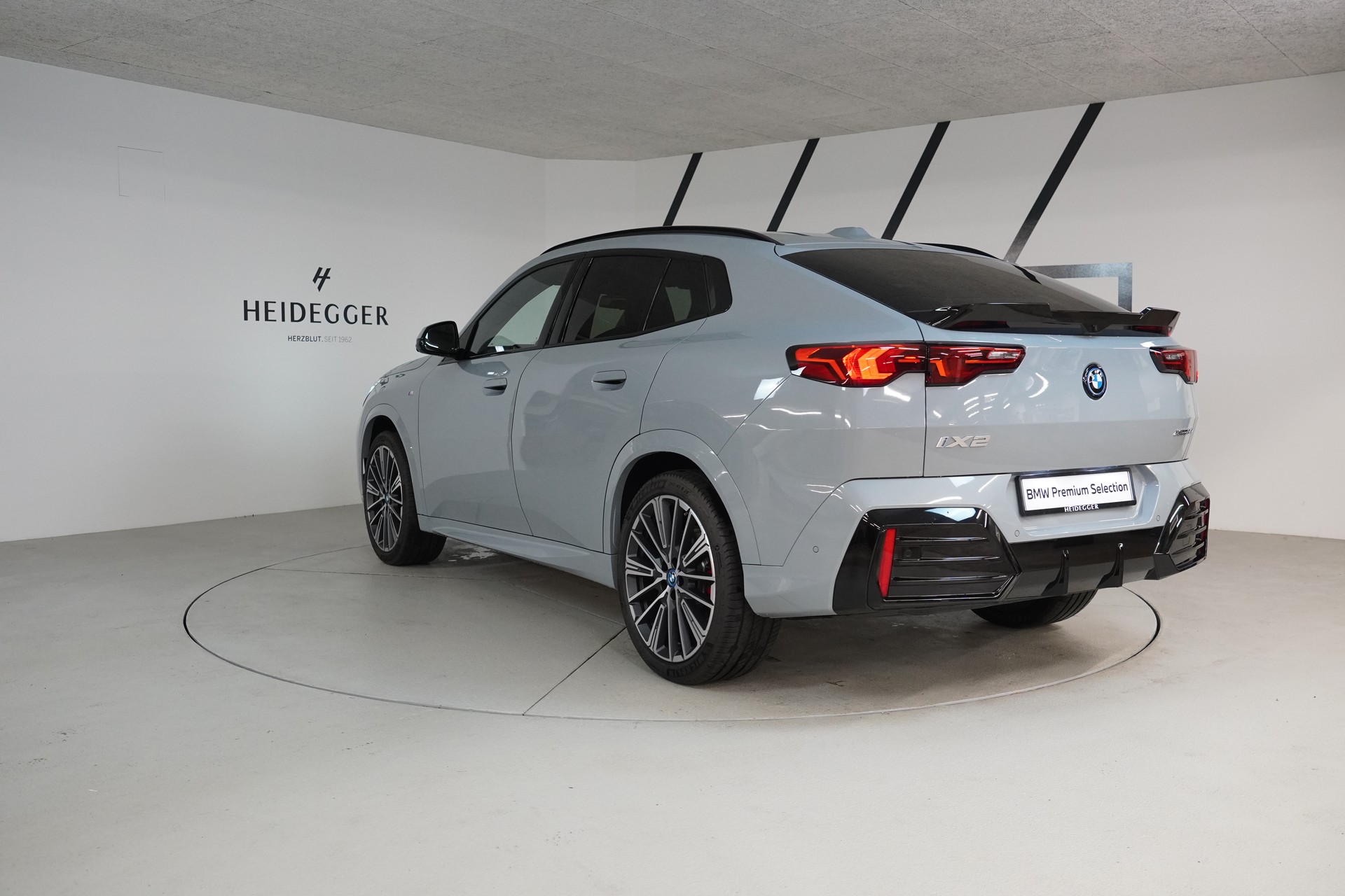 BMW iX2 xDrive 30 M Sport Pro - 5