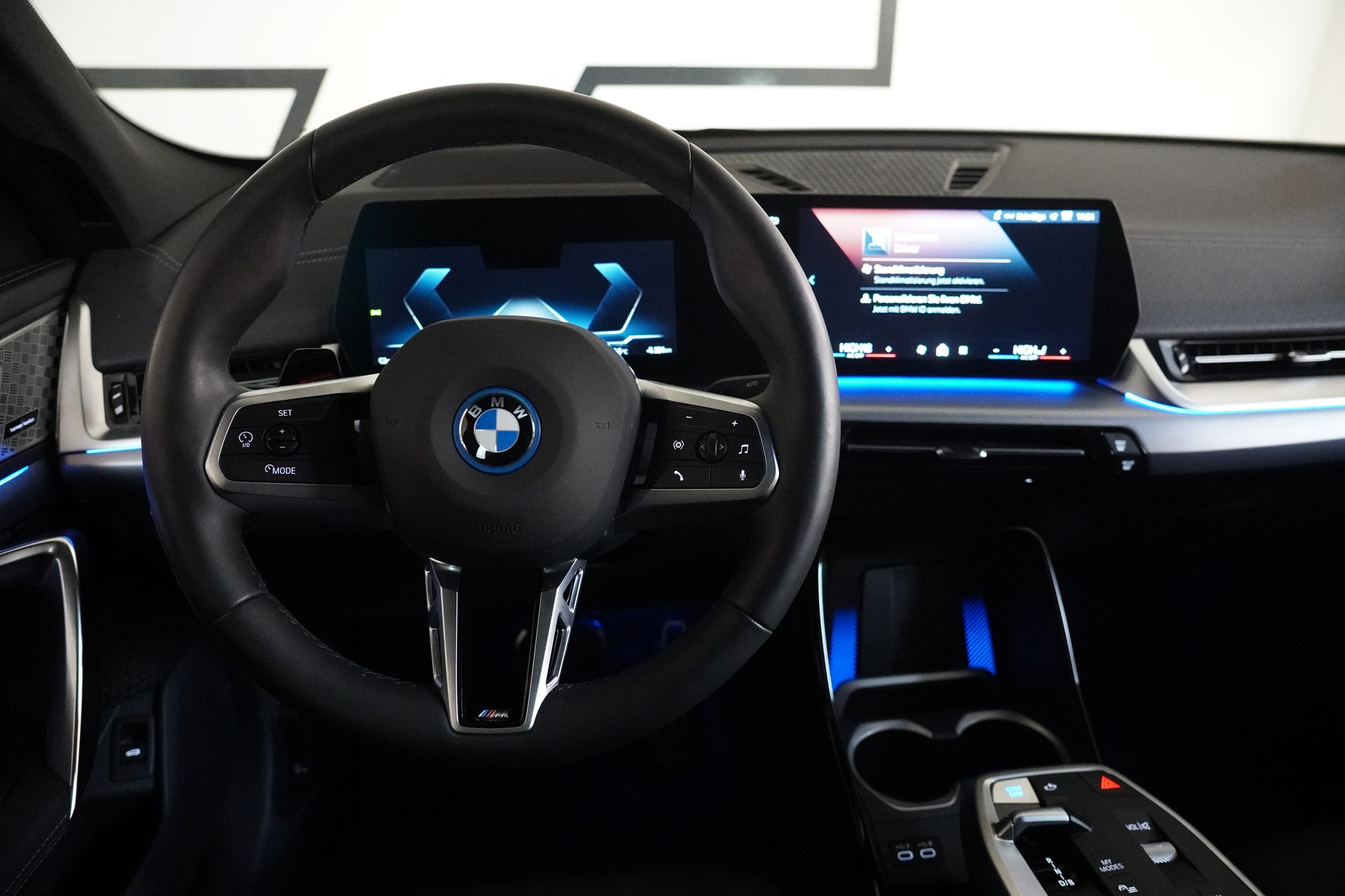 BMW iX2 xDrive 30 M Sport Pro - 21