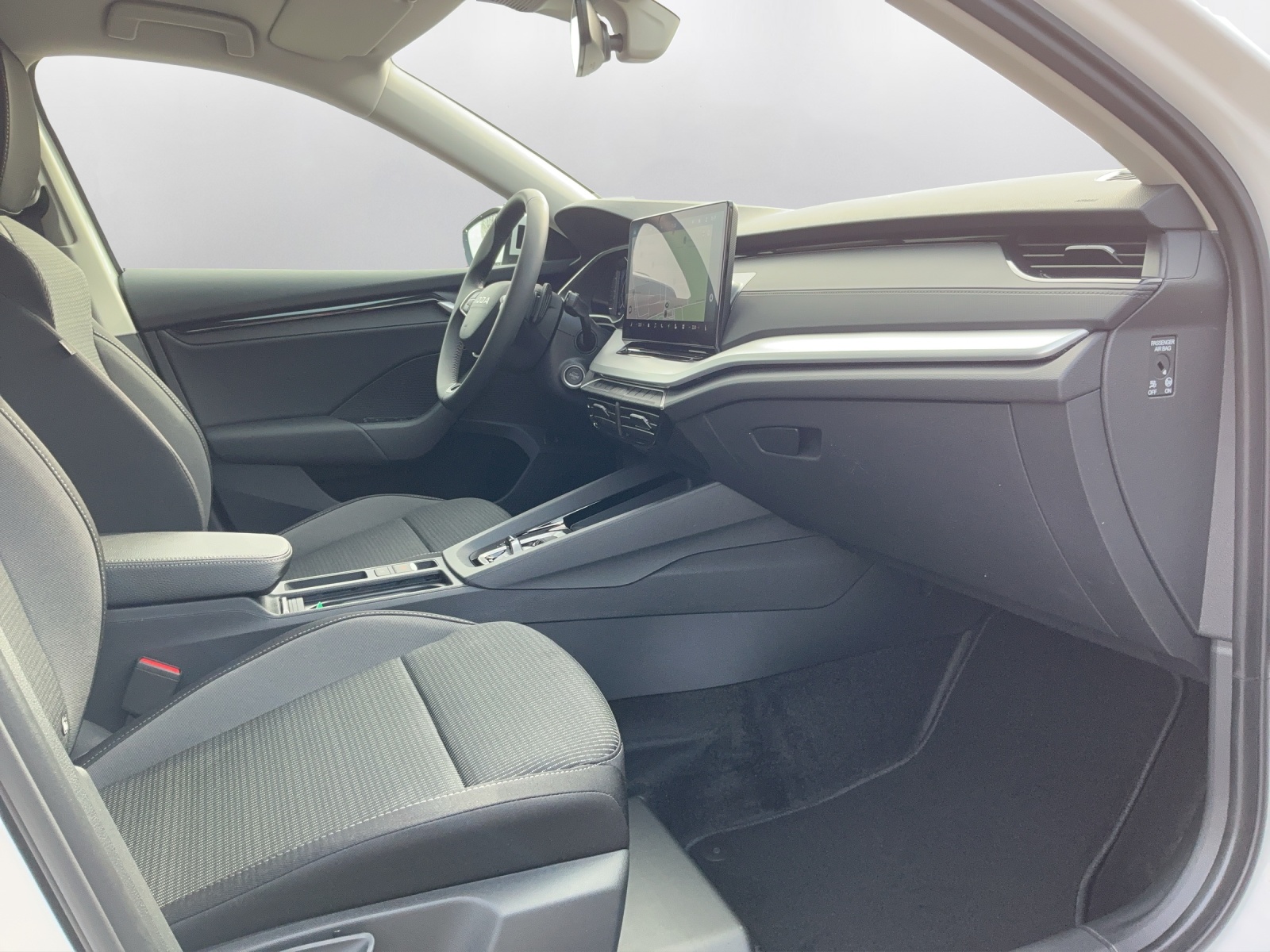 SKODA Octavia Combi 1.5 TSI mHEV DSG Selection - 14