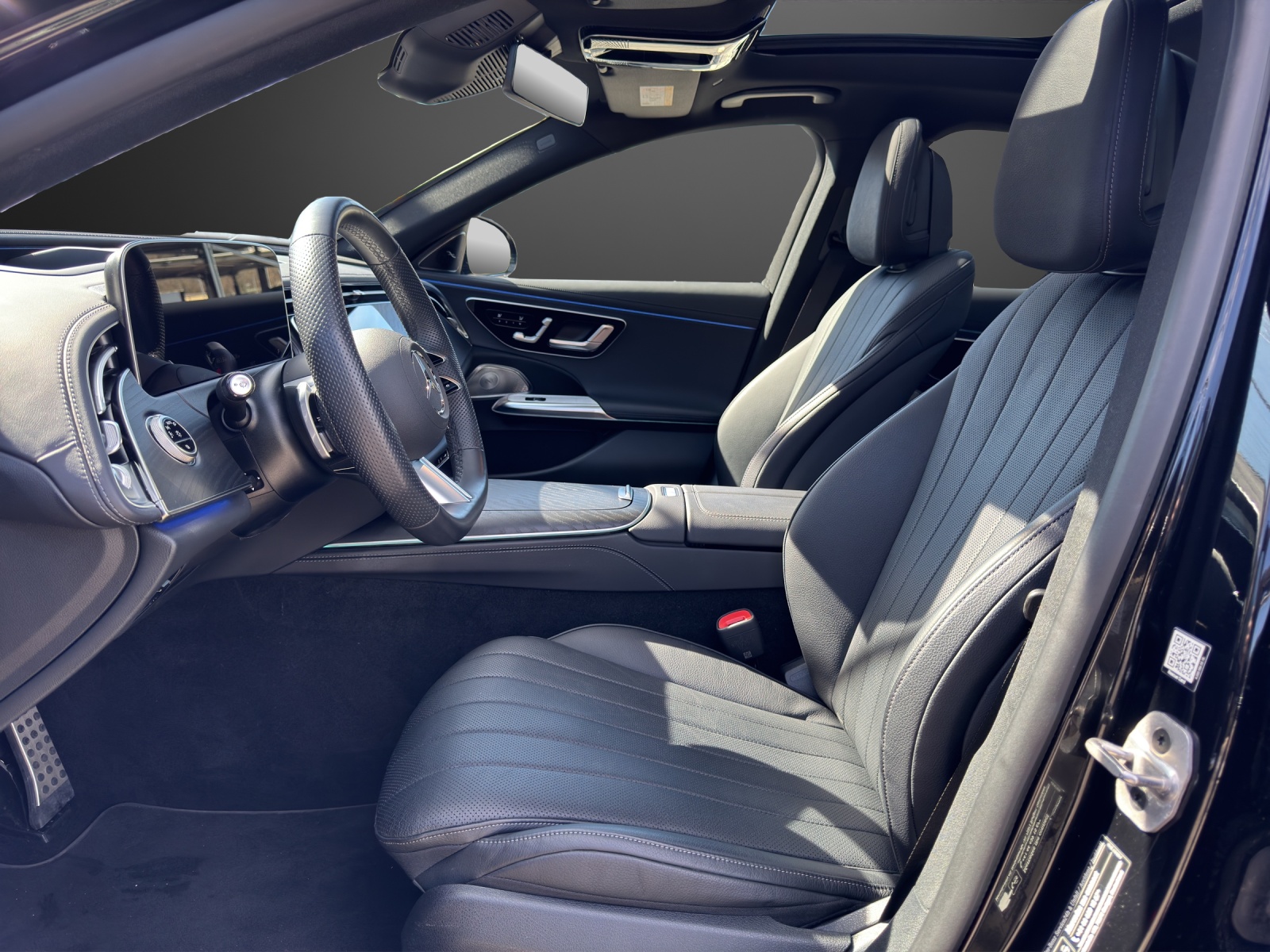 MERCEDES-BENZ E 200 9G-Tronic 4Matic - 10