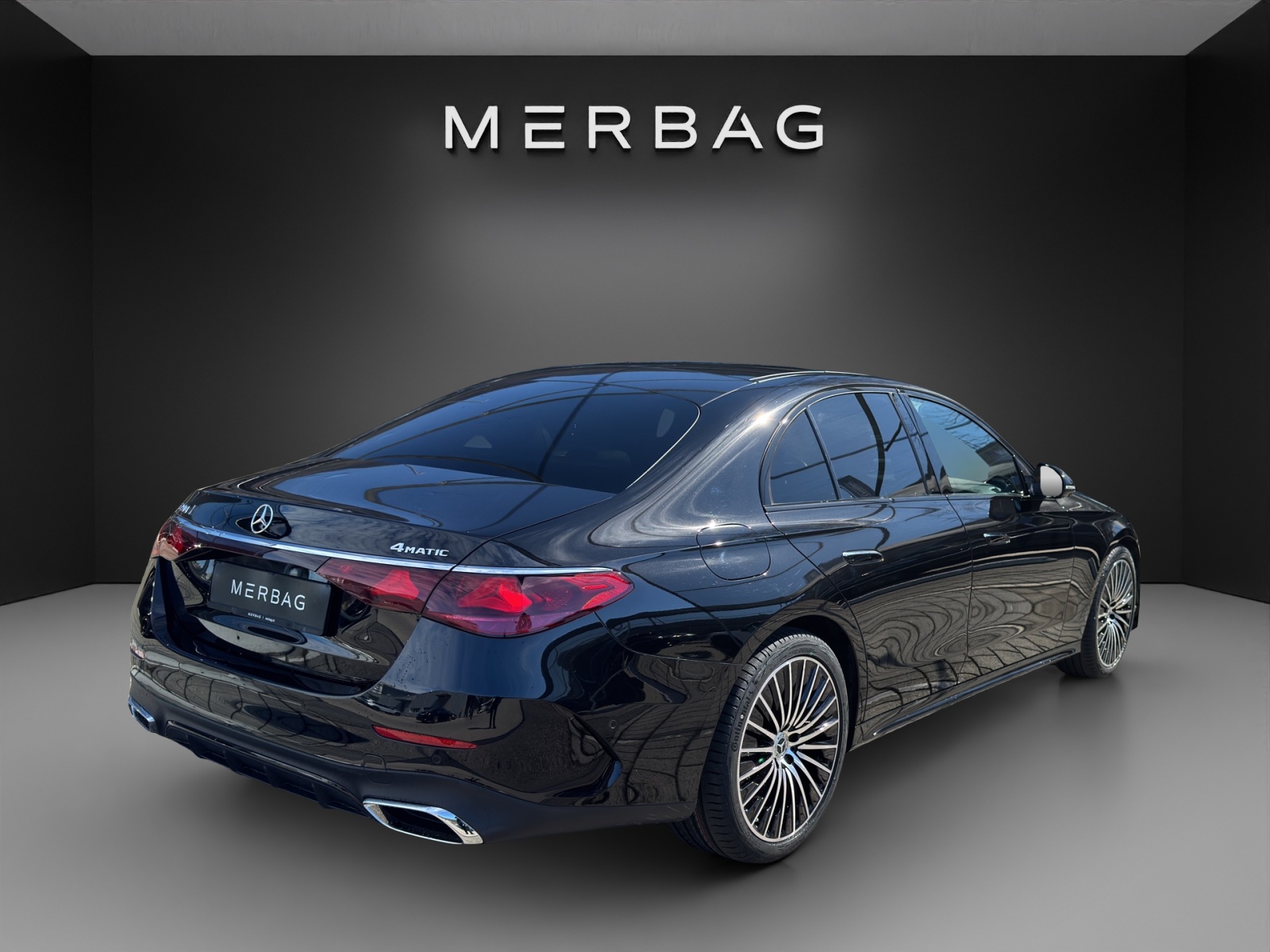 MERCEDES-BENZ E 200 9G-Tronic 4Matic - 5