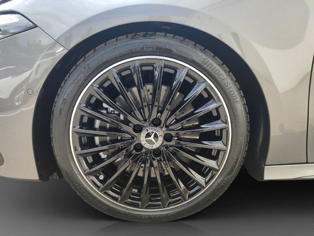 MERCEDES-BENZ A 250 AMG Line 4Matic - 7