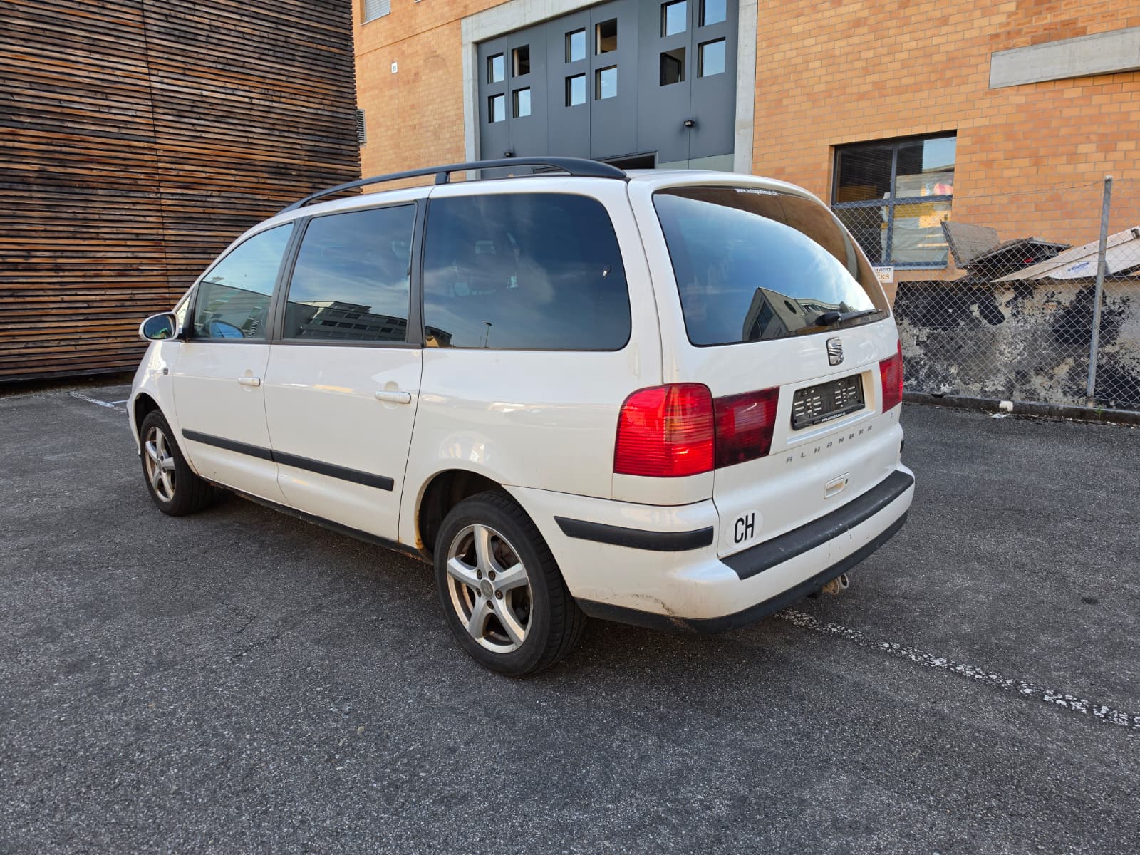 SEAT ALHAMBRA 4
