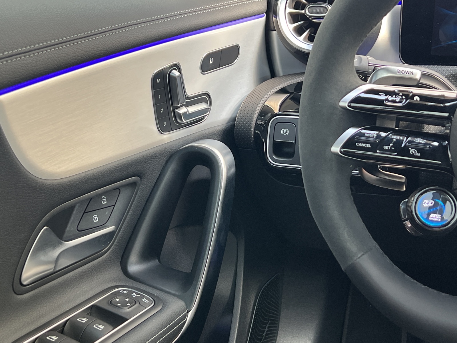 MERCEDES-BENZ A AMG 45 S 4Matic+ 8G-DCT - 13