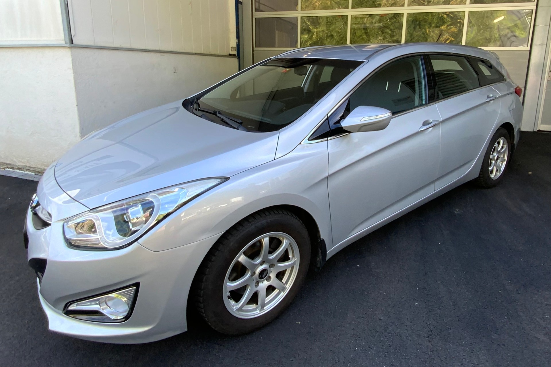 HYUNDAI i40 Wagon 1.6 GDI ISG Comfort - 2