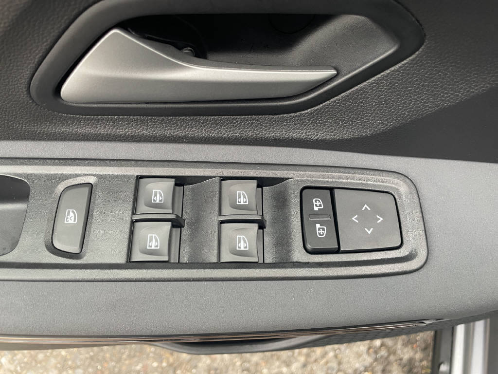 DACIA Sandero Stepway extreme+ TCe 90 auto - 14