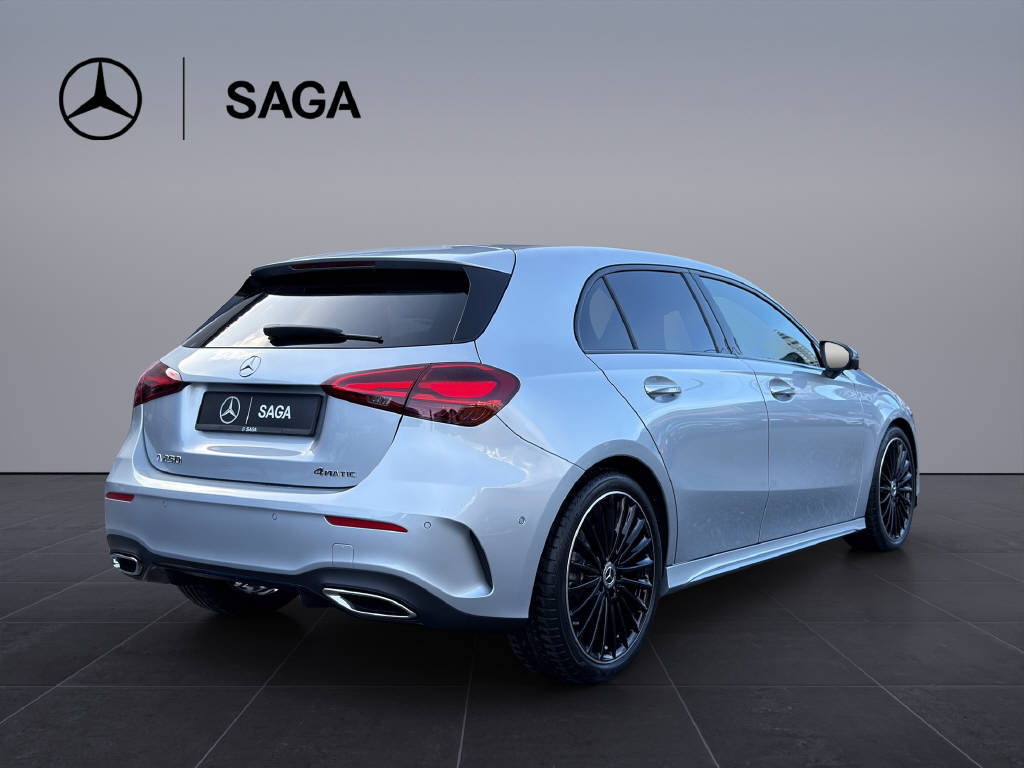 MERCEDES-BENZ A 250 AMG Line 4matic - 7