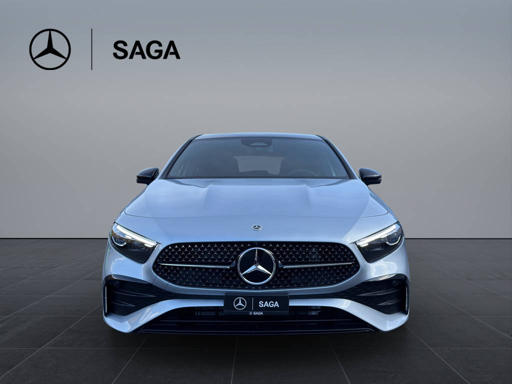 MERCEDES-BENZ A 250 AMG Line 4matic - 3
