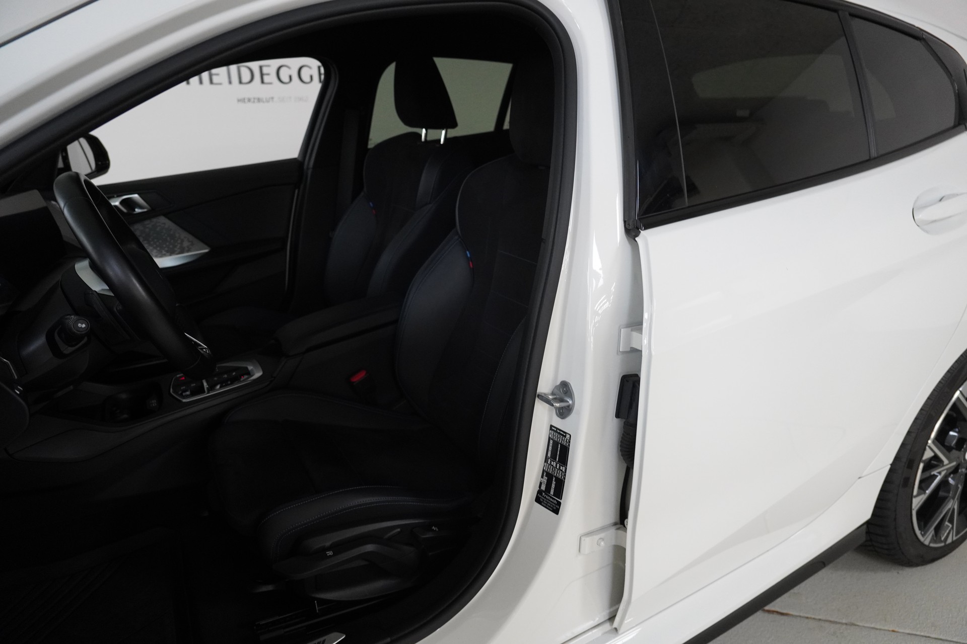 BMW 120d M Sport Steptronic - 12