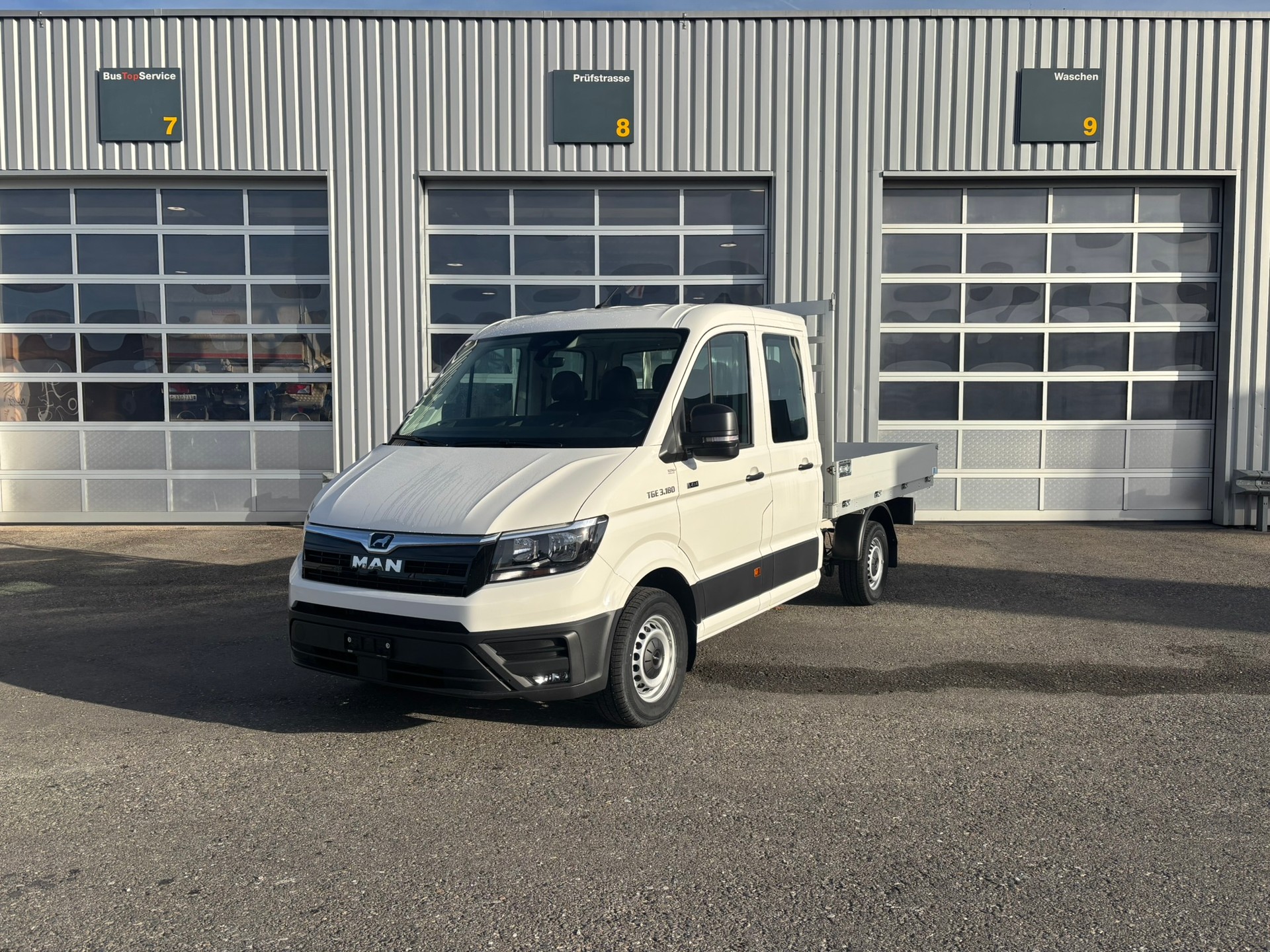 MAN TGE 3.180 4x4 Standard A