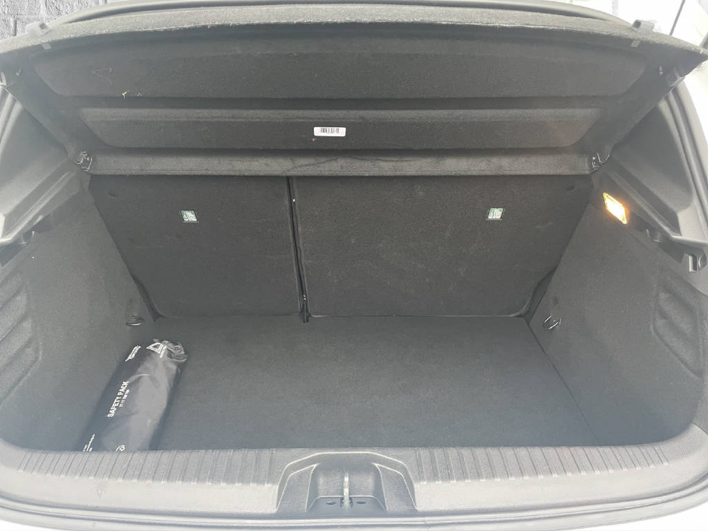 RENAULT Clio 1.6 E-Tech techno - 15