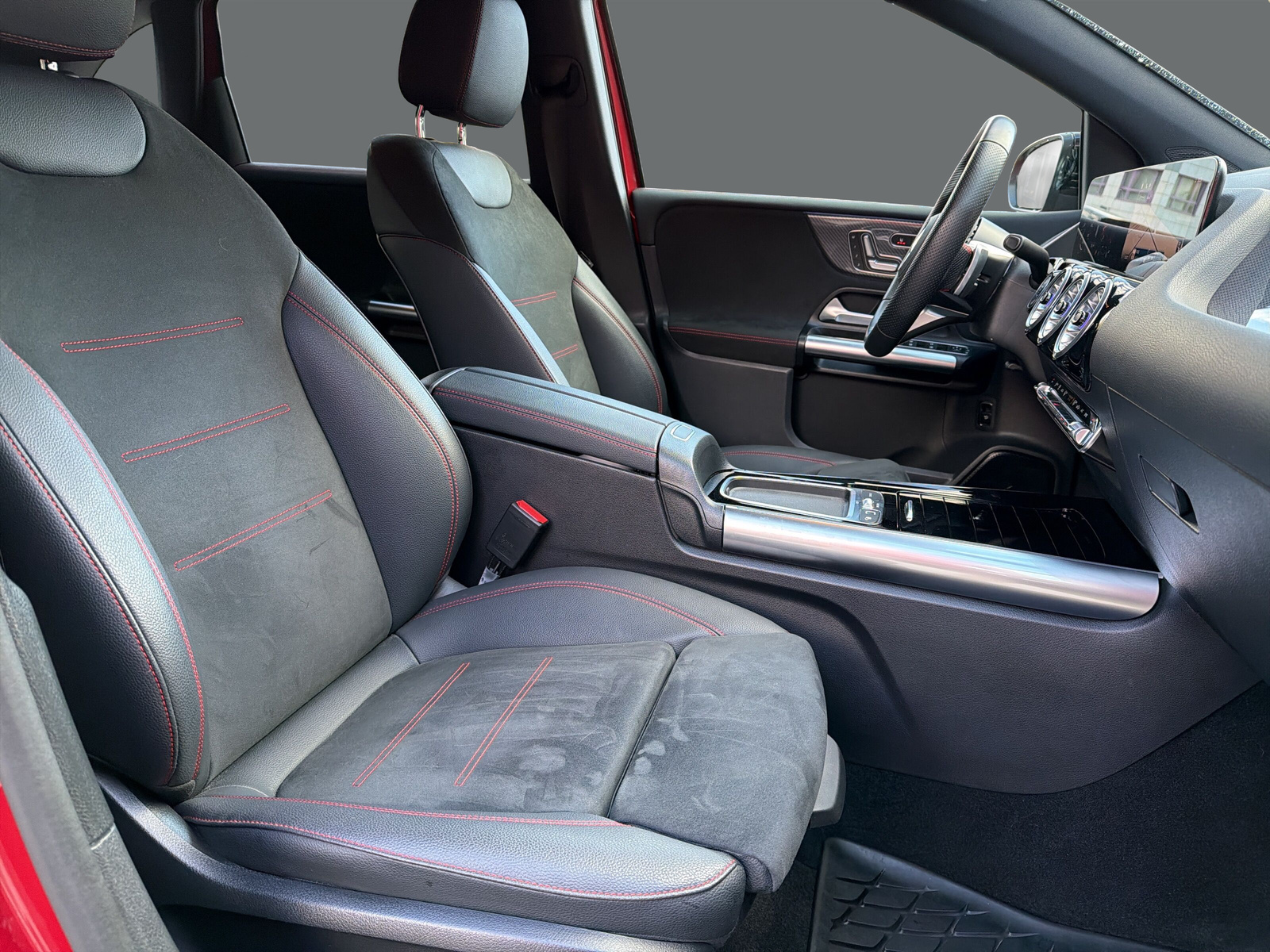 MERCEDES-BENZ B 250 4Matic 8G-DCT - 18