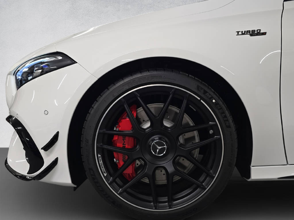 MERCEDES-BENZ A 45 S AMG 4matic+ - 7