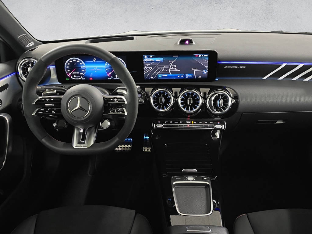 MERCEDES-BENZ A 45 S AMG 4matic+ - 14