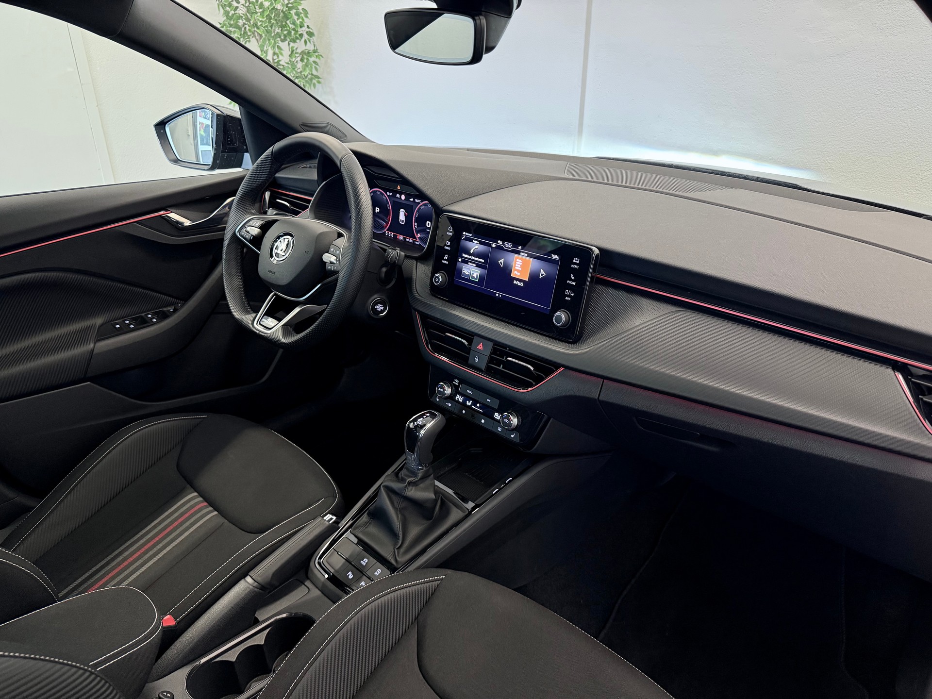 SKODA Scala 1.0 TSI Monte Carlo DSG - 16