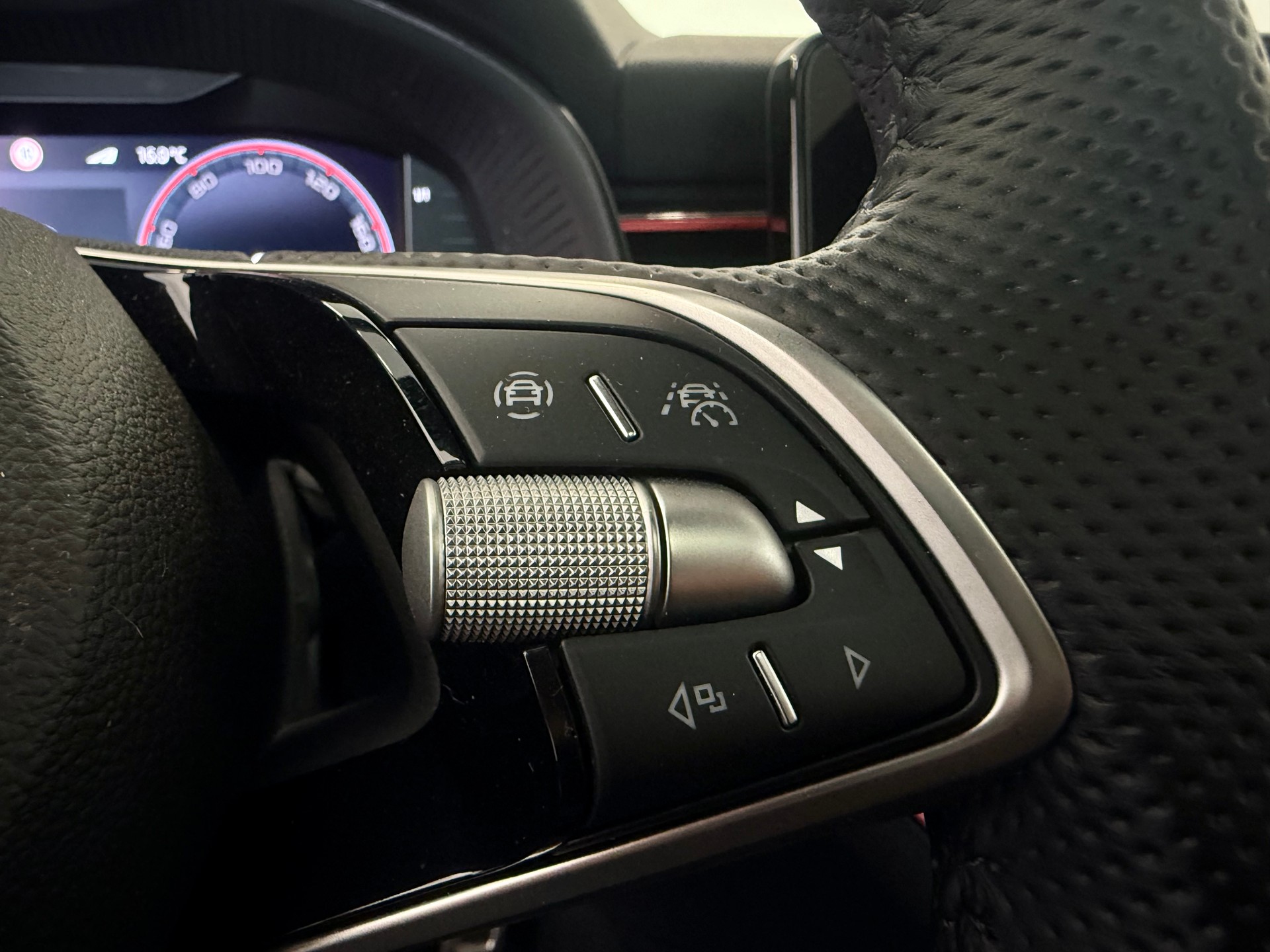 SKODA Scala 1.0 TSI Monte Carlo DSG - 28