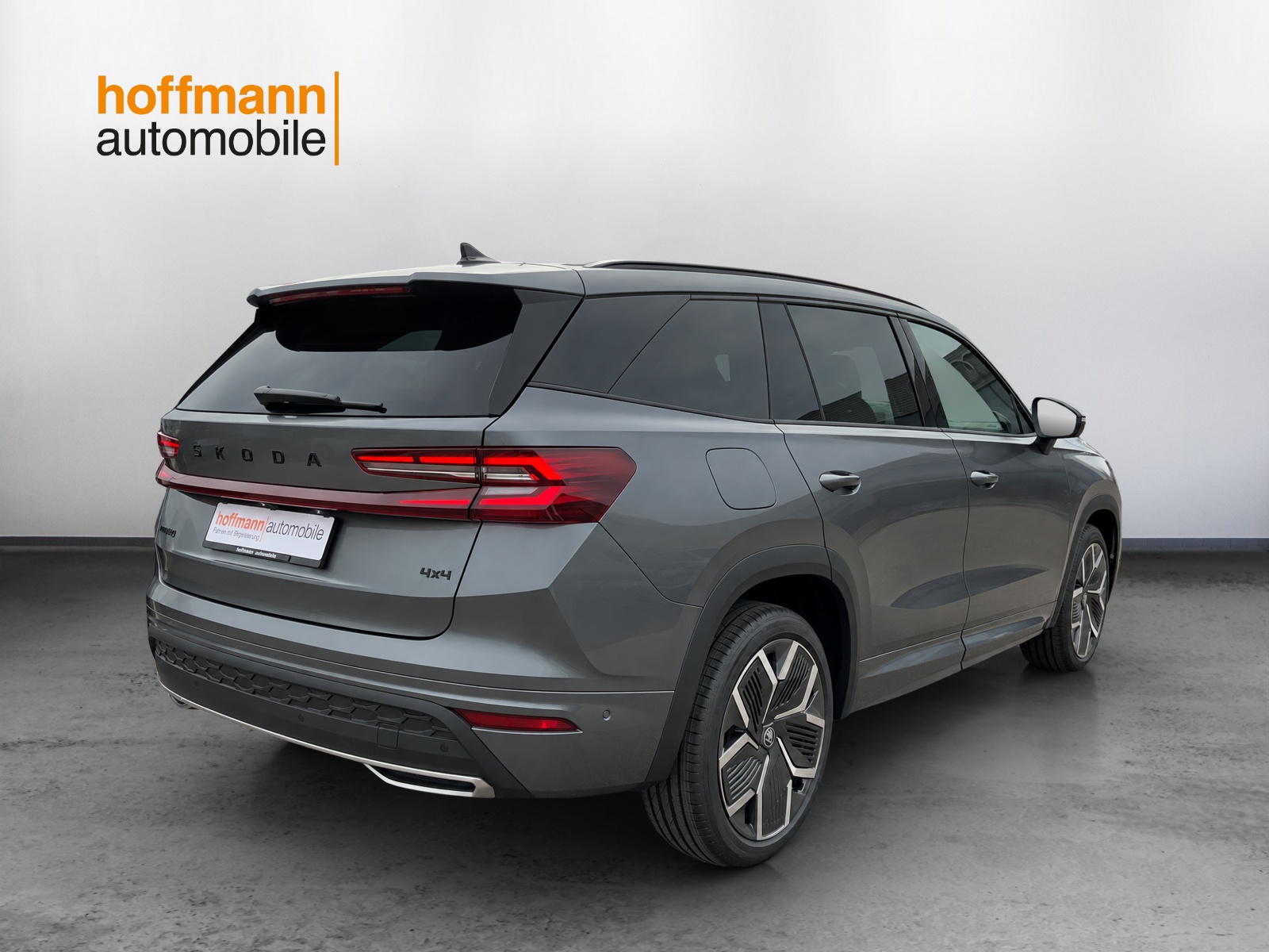 SKODA Kodiaq 2.0 TSI Sportline 4x4 - 4