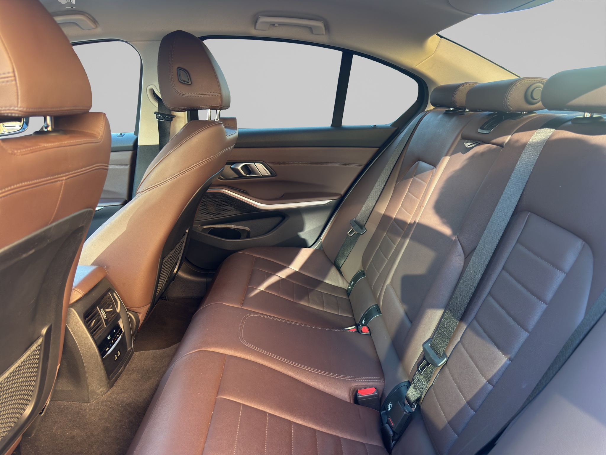 BMW 320 11
