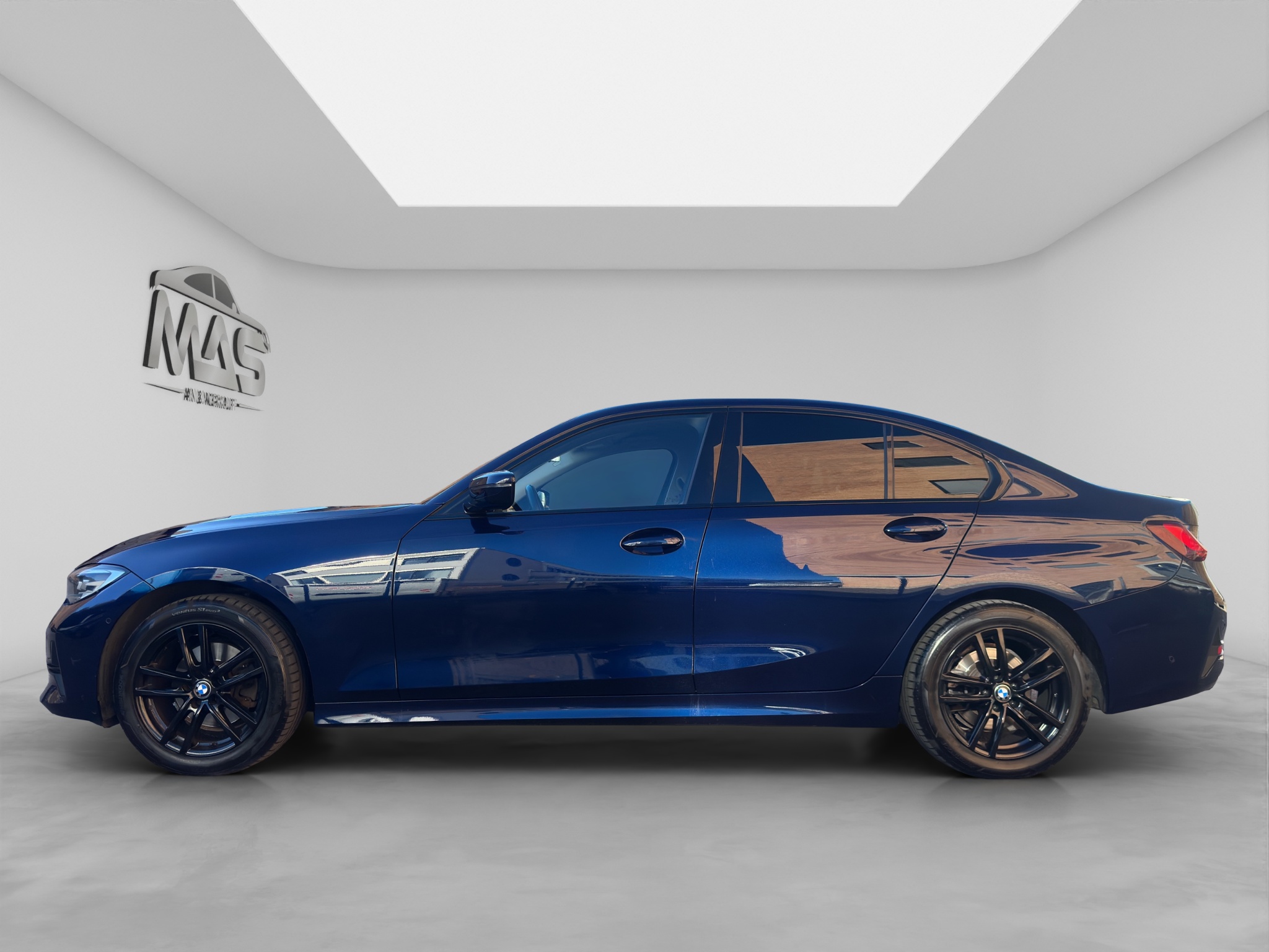 BMW 320 3