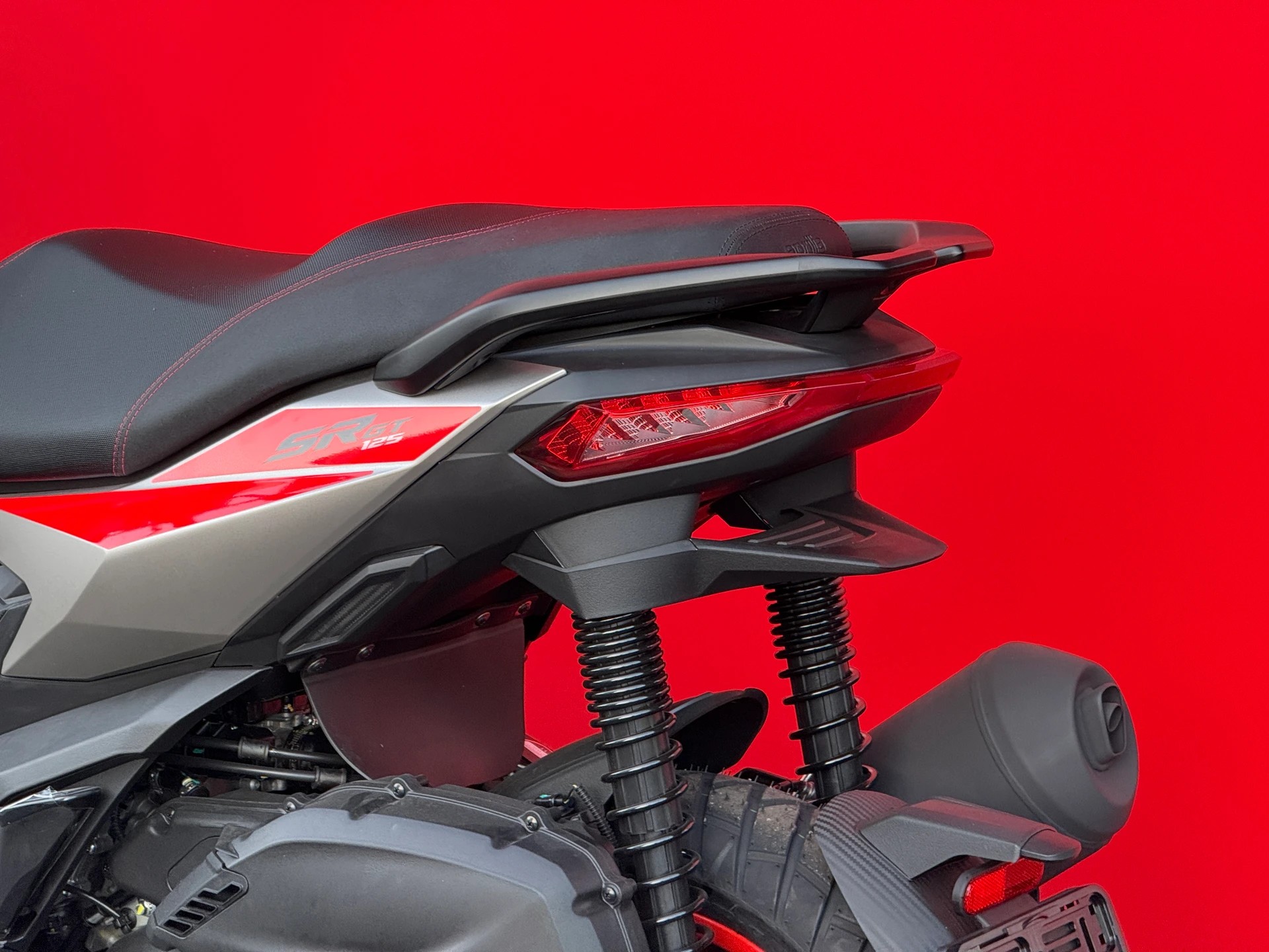APRILIA SR 200 GT Sport ABS E5+ - 4