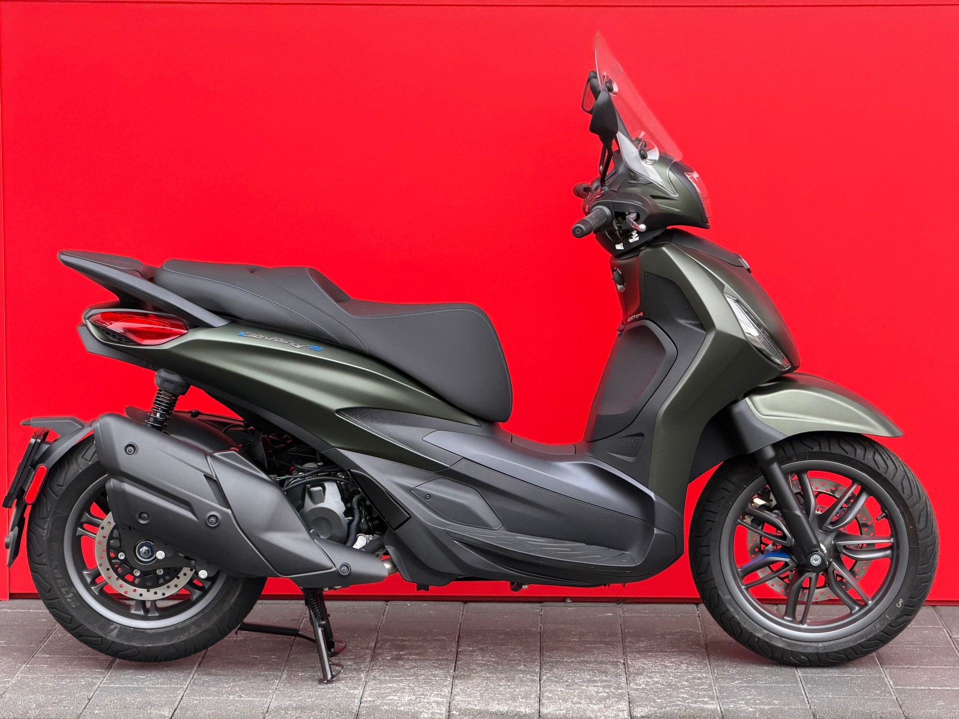 PIAGGIO Beverly 400 Sport E5+ - 3