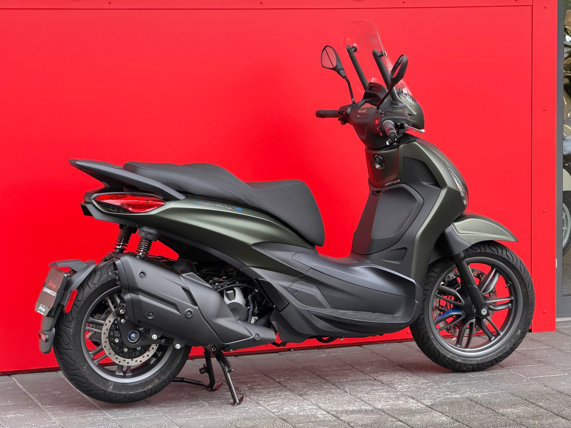 PIAGGIO Beverly 400 Sport E5+ - 16