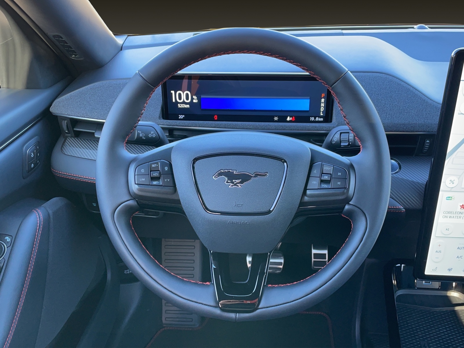 FORD Mustang Mach-E Extended AWD 99 kWh - 8