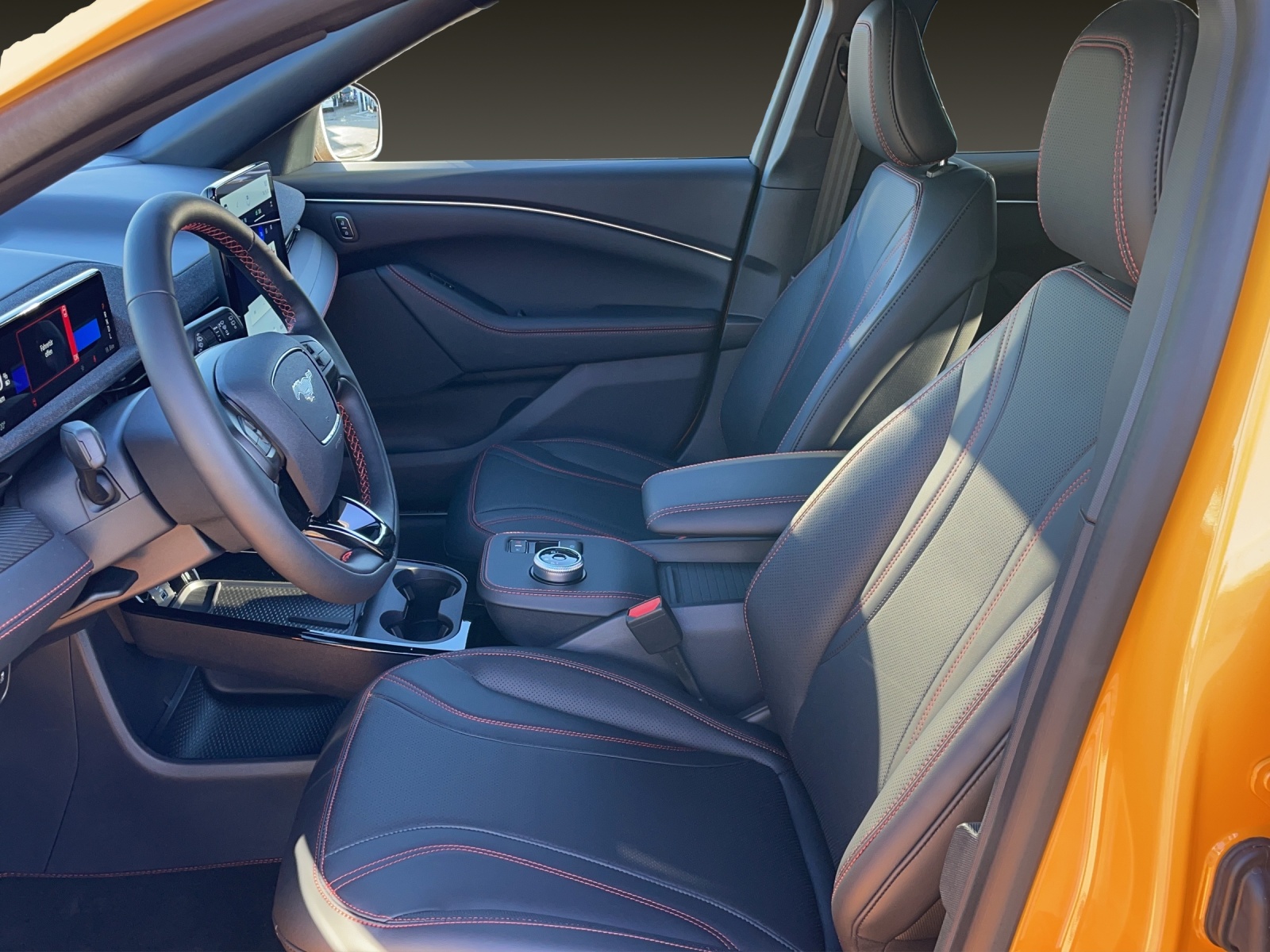 FORD Mustang Mach-E Extended AWD 99 kWh - 6