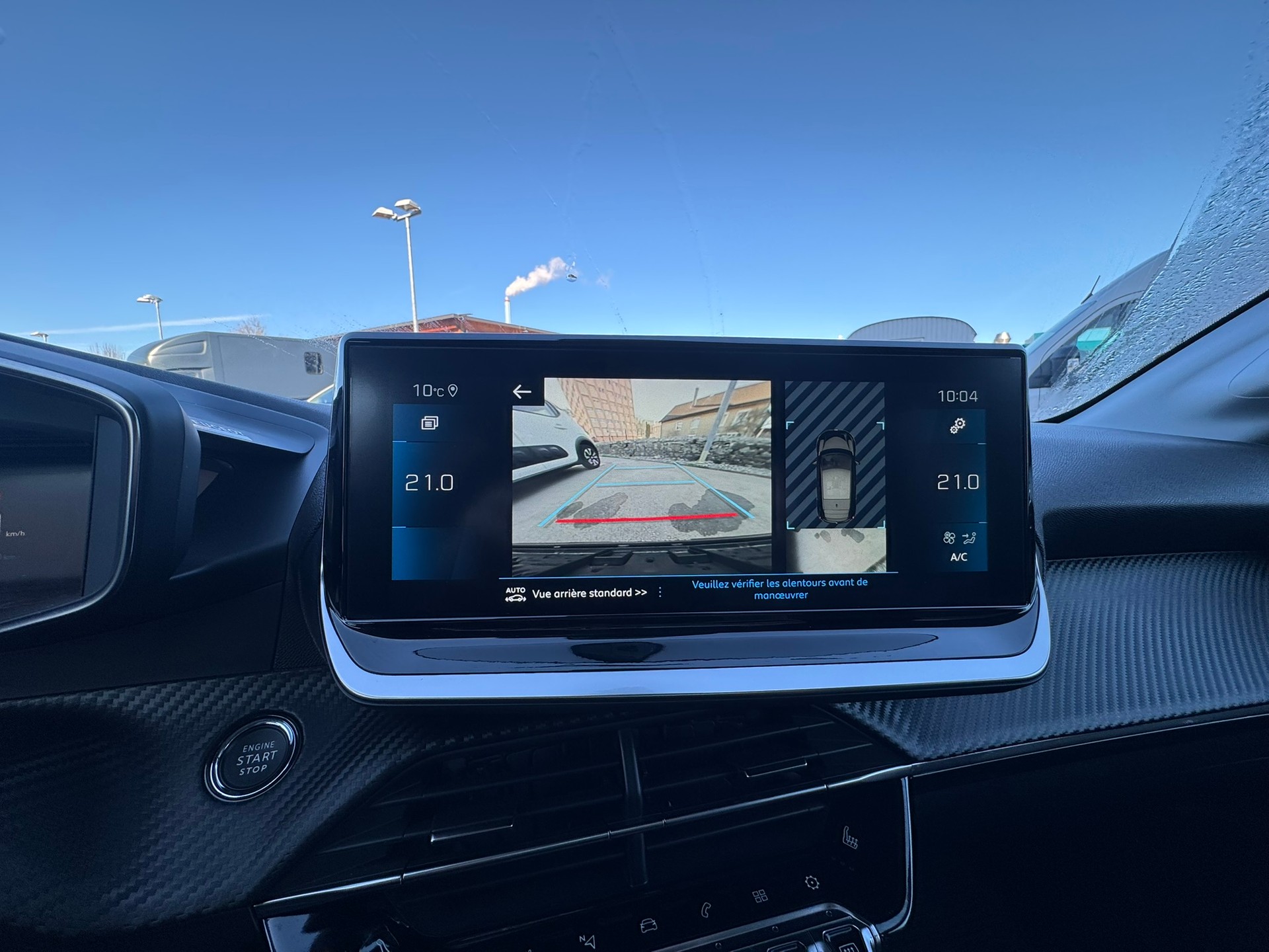 PEUGEOT 208 1.2 PureTech Allure EAT8 - 9