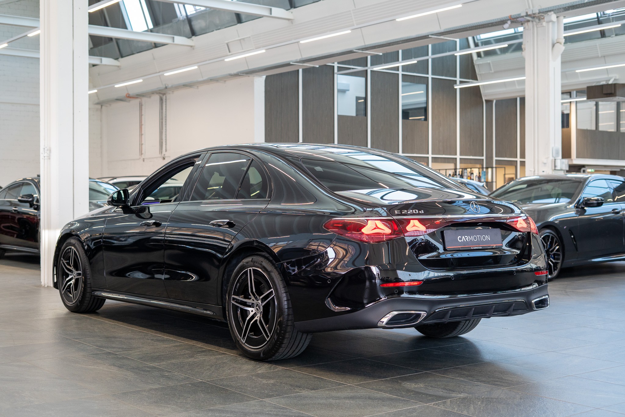 E 220 d AMG Line / MBUX Superscreen / Burmester / El. Sitze
