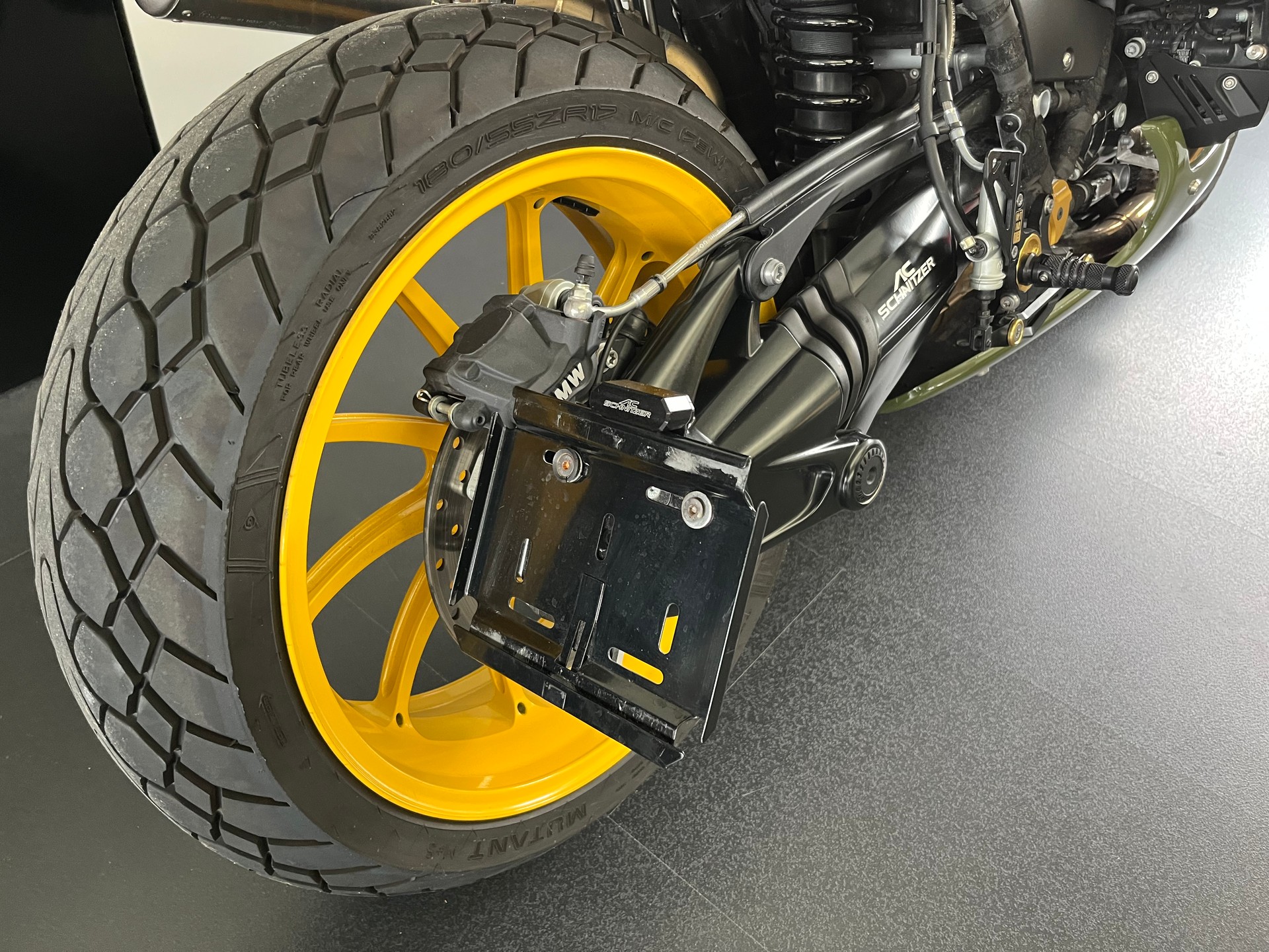 BMW R nineT Racer ABS - 7