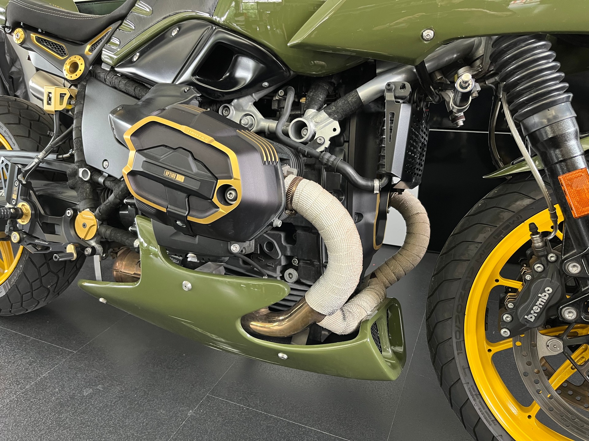 BMW R nineT Racer ABS - 3