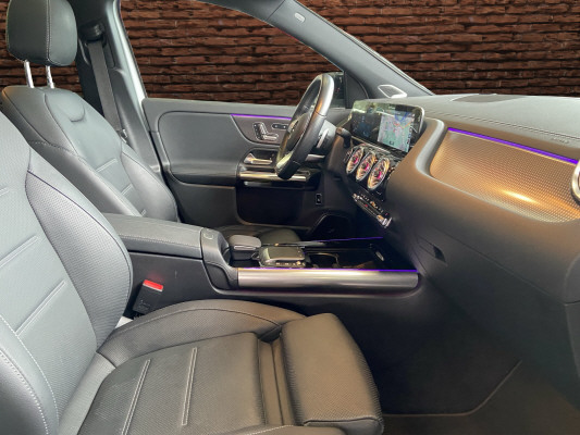 MERCEDES-BENZ EQA 250 AMG Line AMG Line - 12