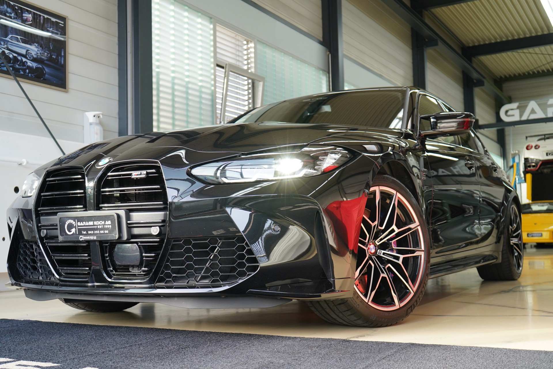 BMW M3 Competition - 2