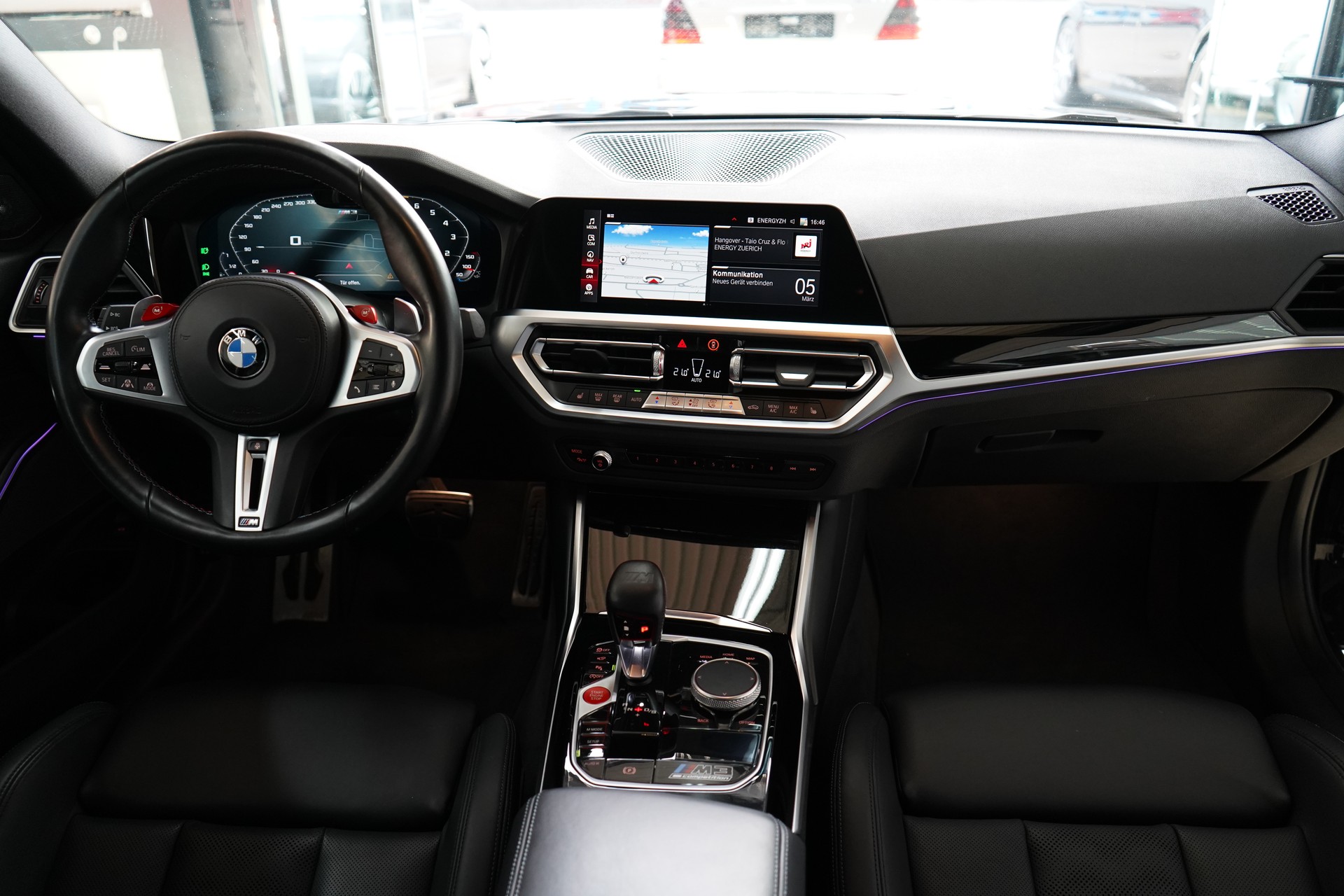 BMW M3 Competition - 28